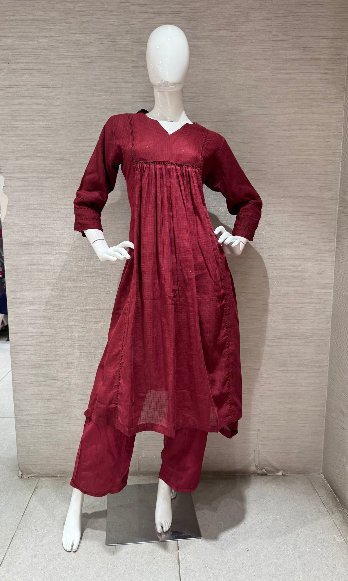 Maroon Mul Chanderi Tunic Kurta set with Dupatta