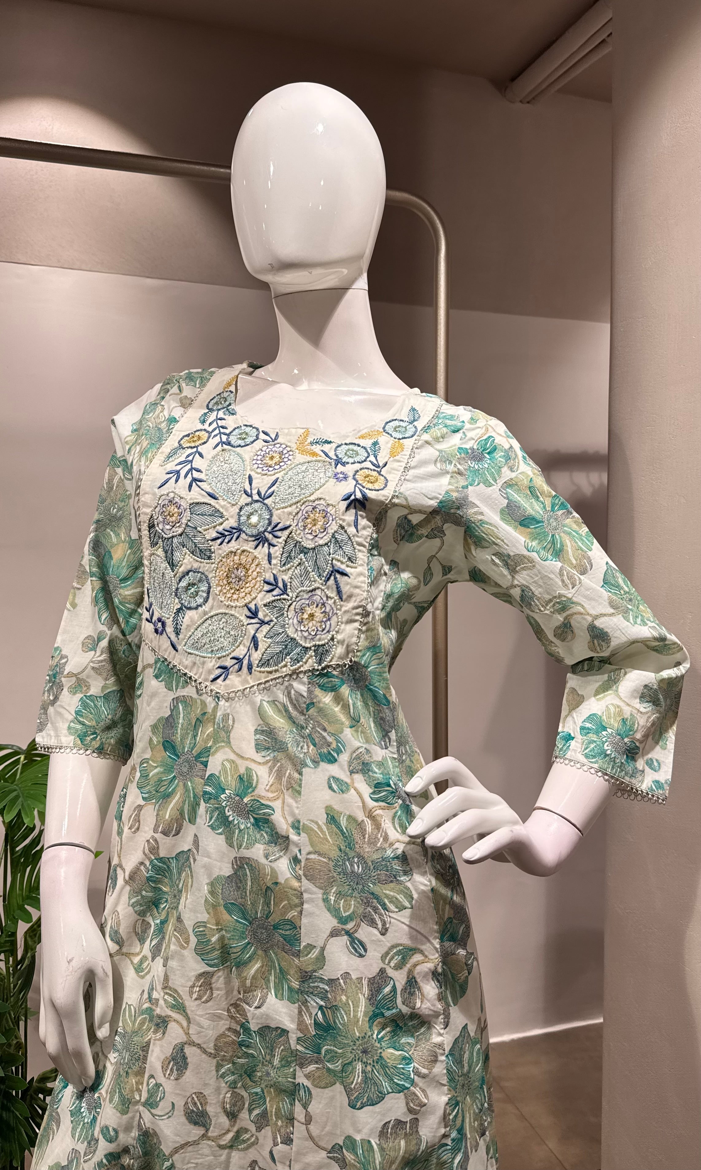 SEA BLUE FLORAL PRINTED EMBROIDERED KURTA SET