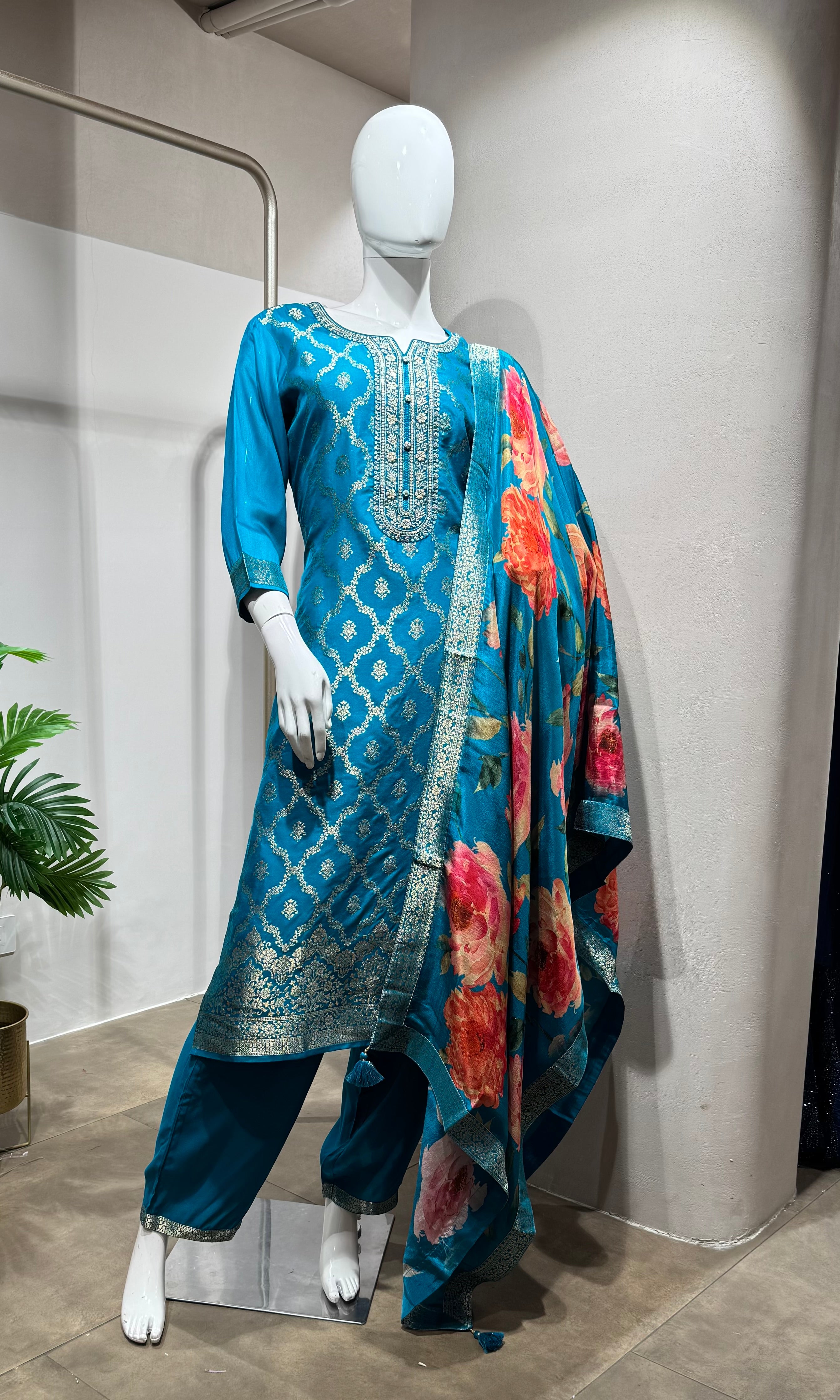 Rama blue Banarasi silk kurta set with DUPATTA