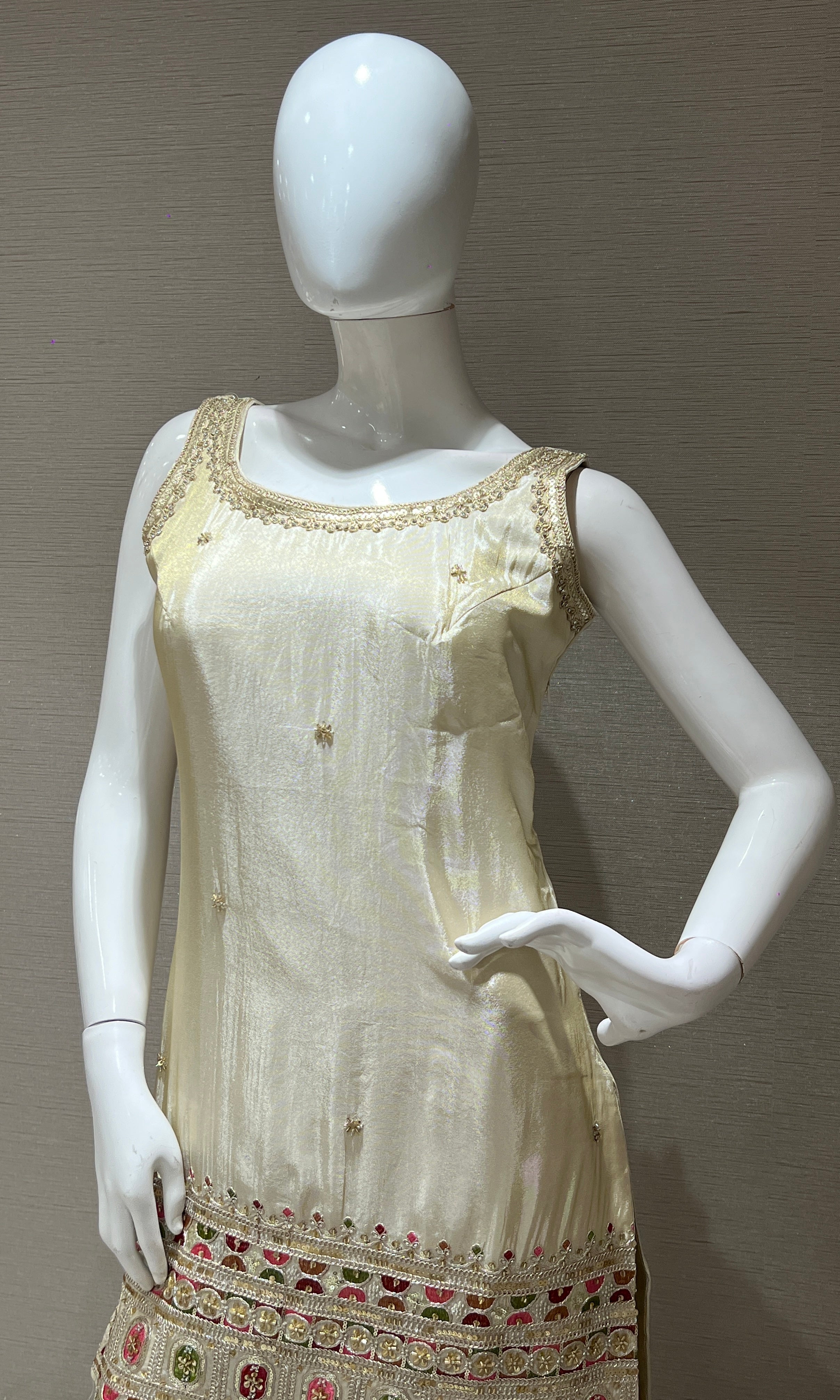Ivory white shimmer tissue palazzo