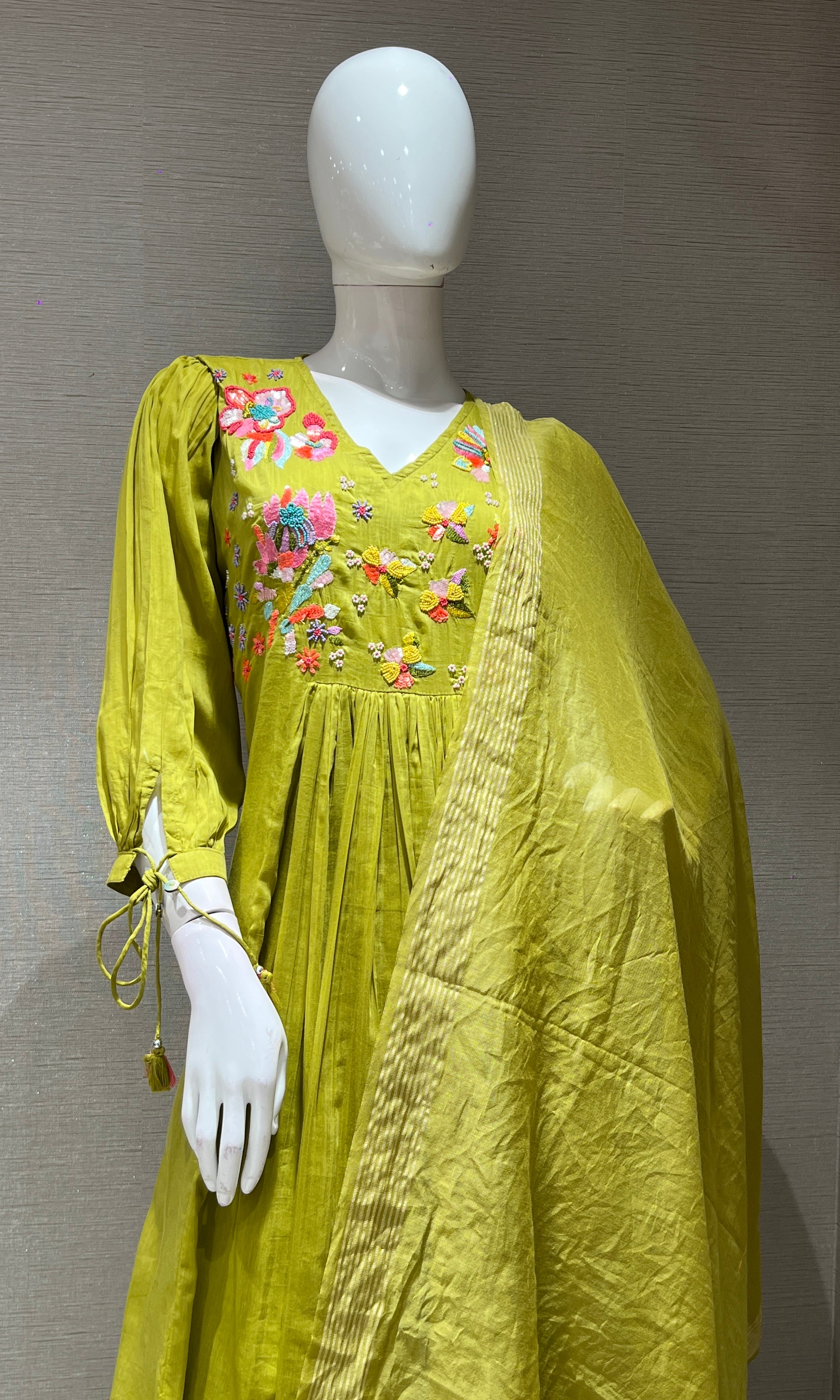 Green FLORAL MUL CHANDERI kurta set