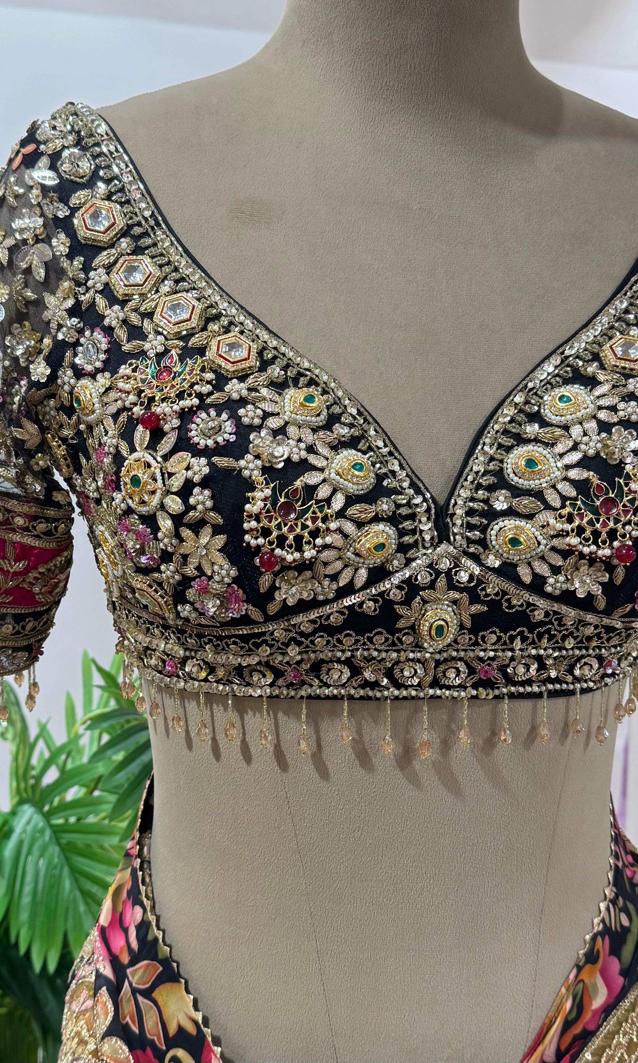 DESIGNER BLACK PAISLEY WORK SAREE WITH BLOUSE