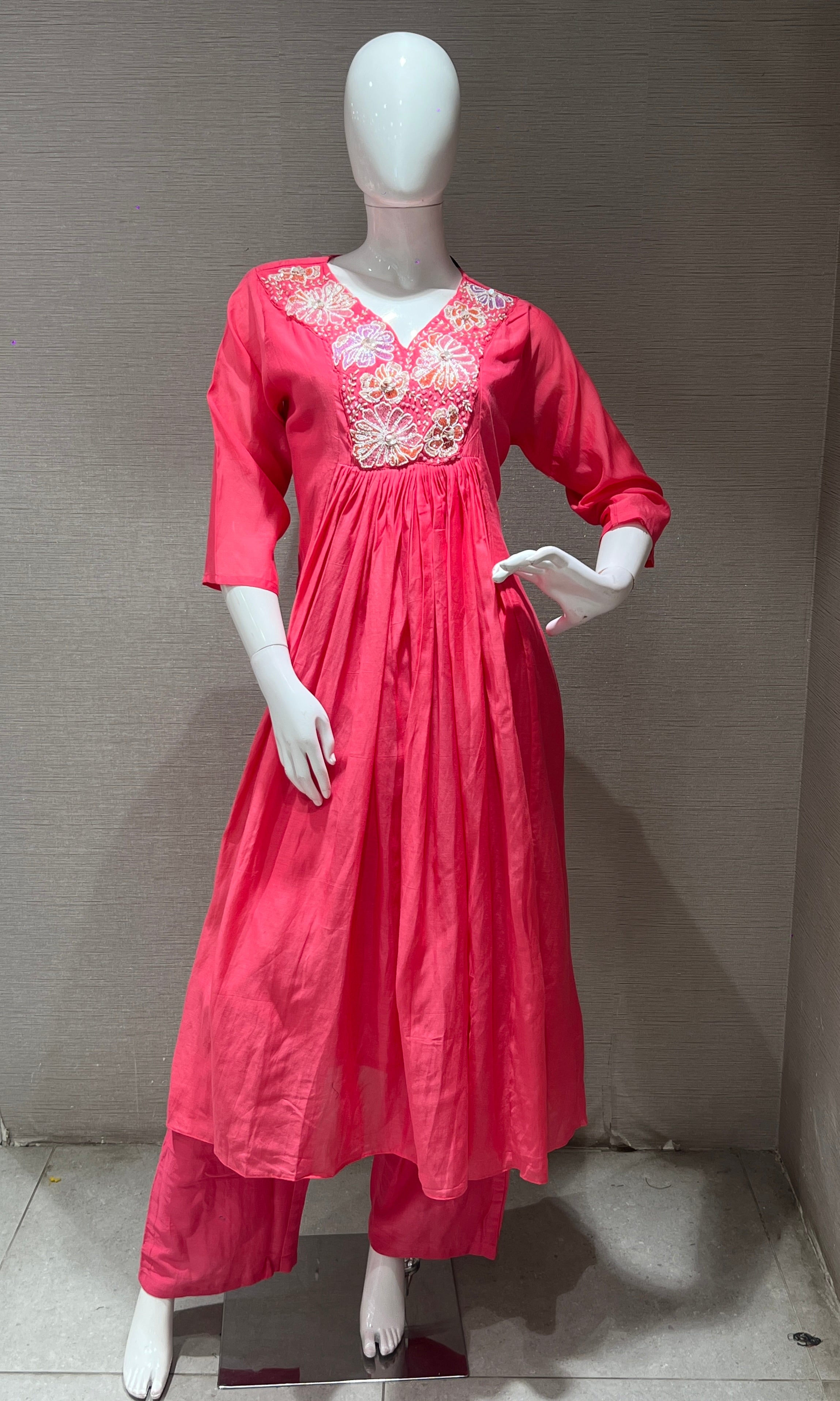Pink Floral Neckline Kurta Set