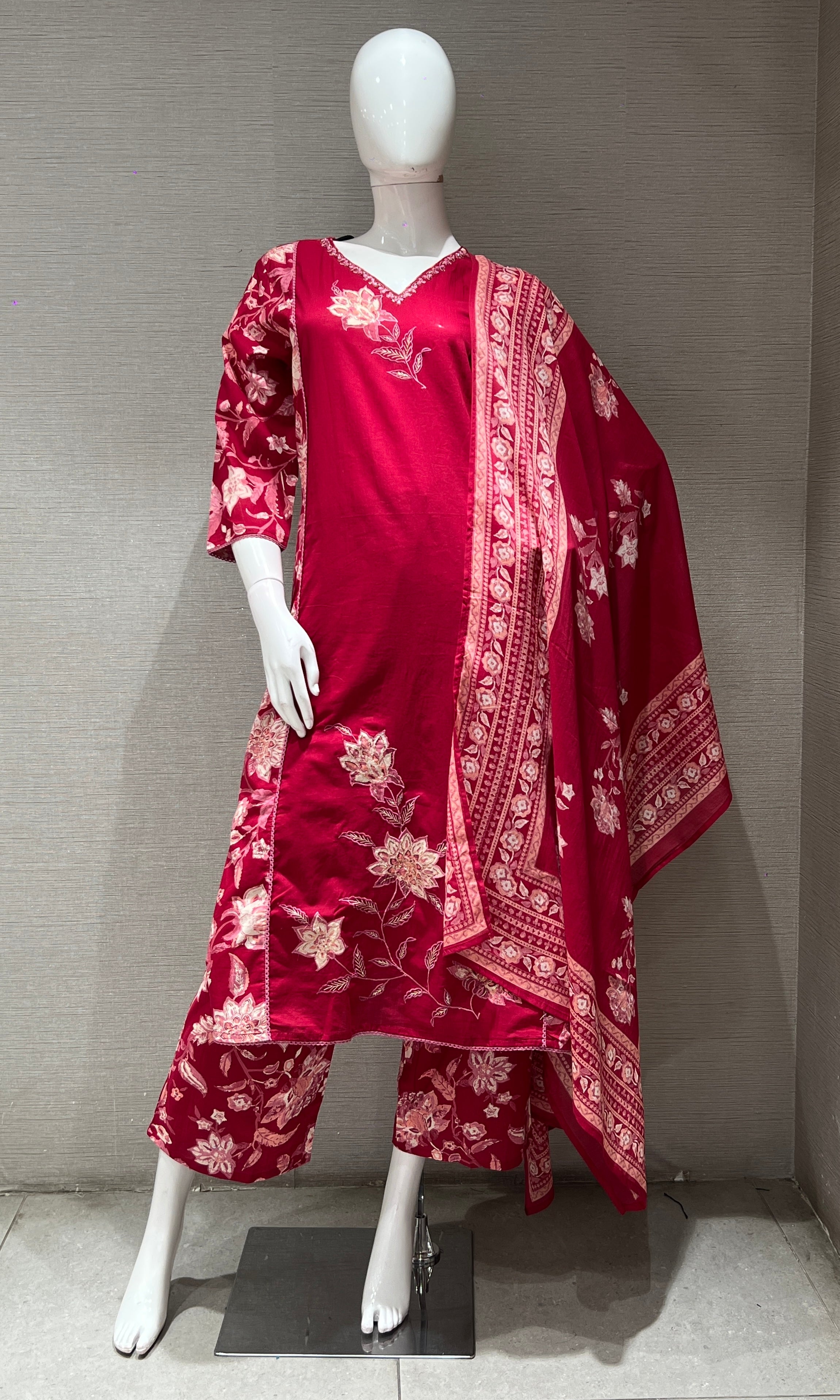 Rani pink FLORAL PRINT kurta set