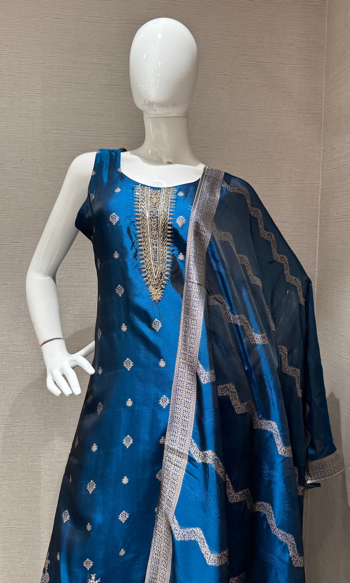 Blue silk Embroidered Kurta Set with dupatta