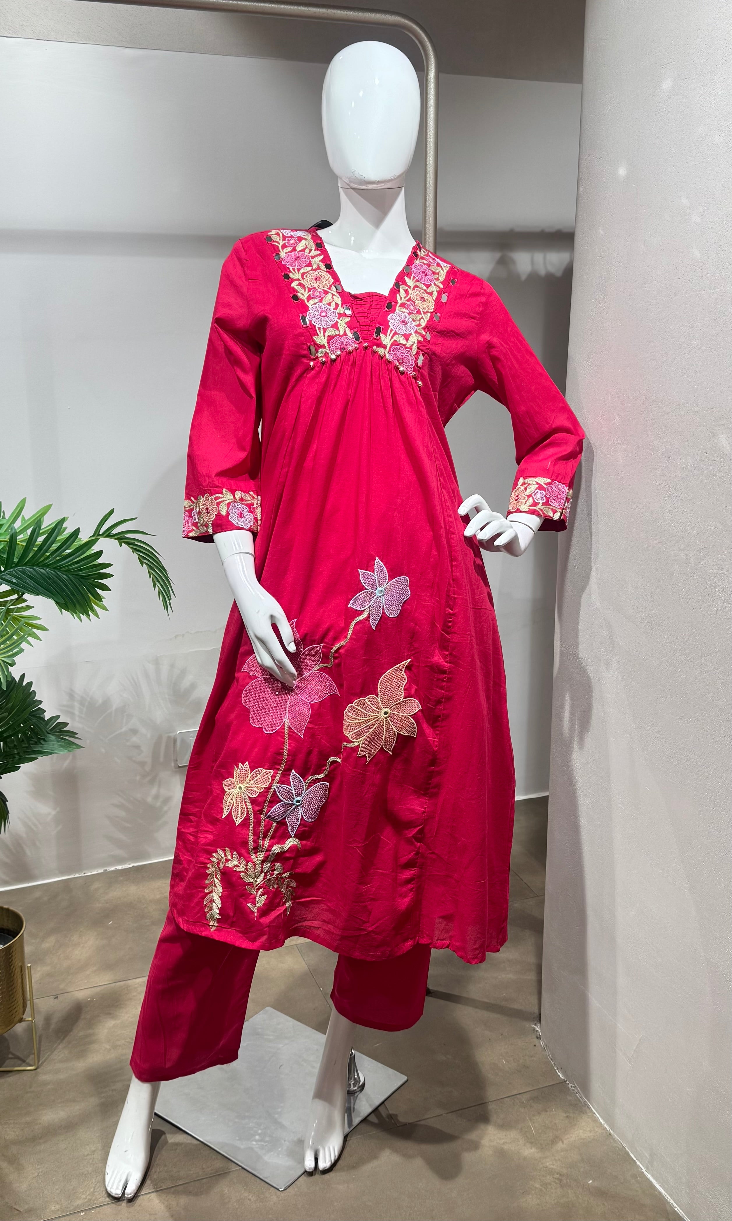 Pink Floral Embroidered Kurta set