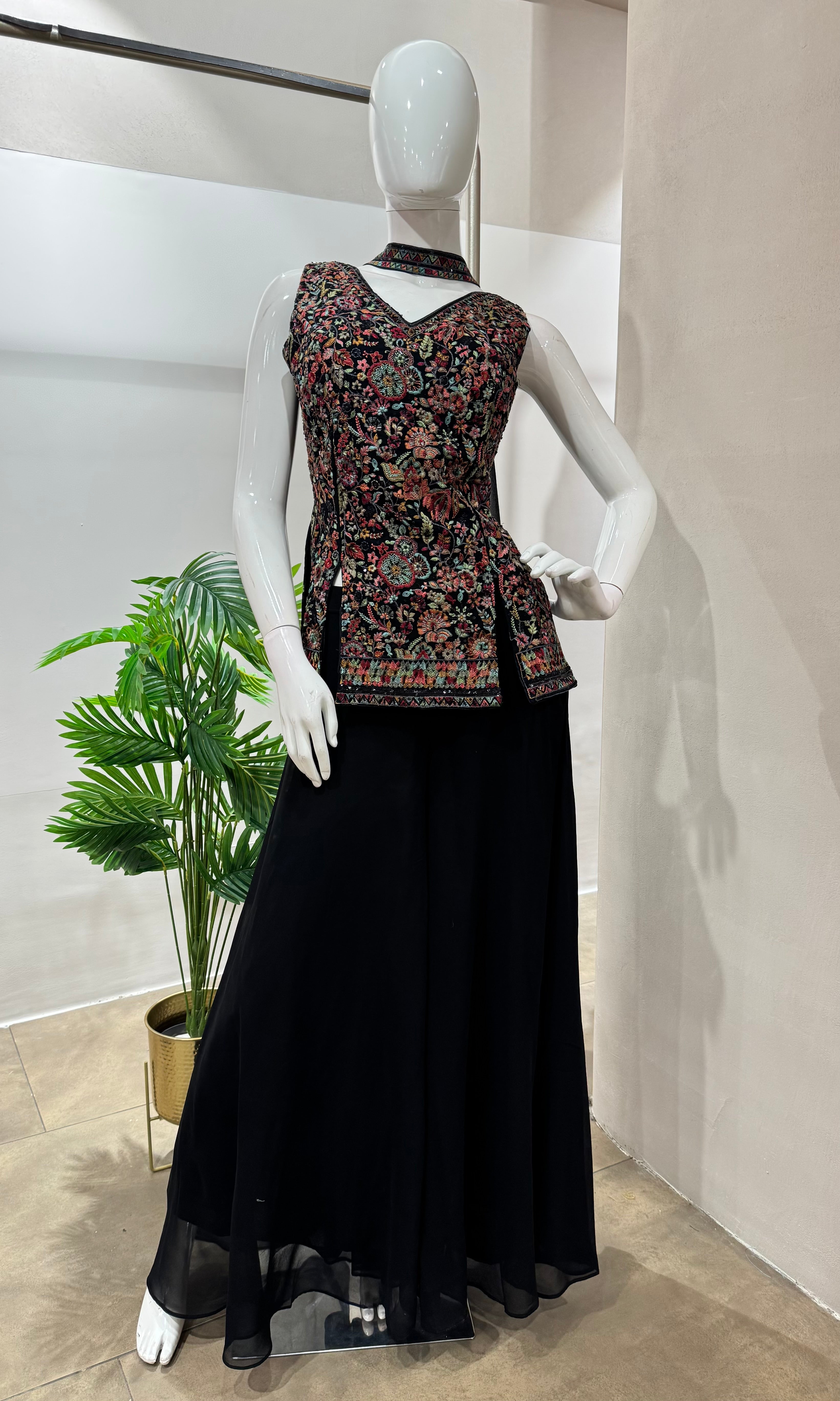 BLACK FLORAL PEPLUM PALAZZO SET