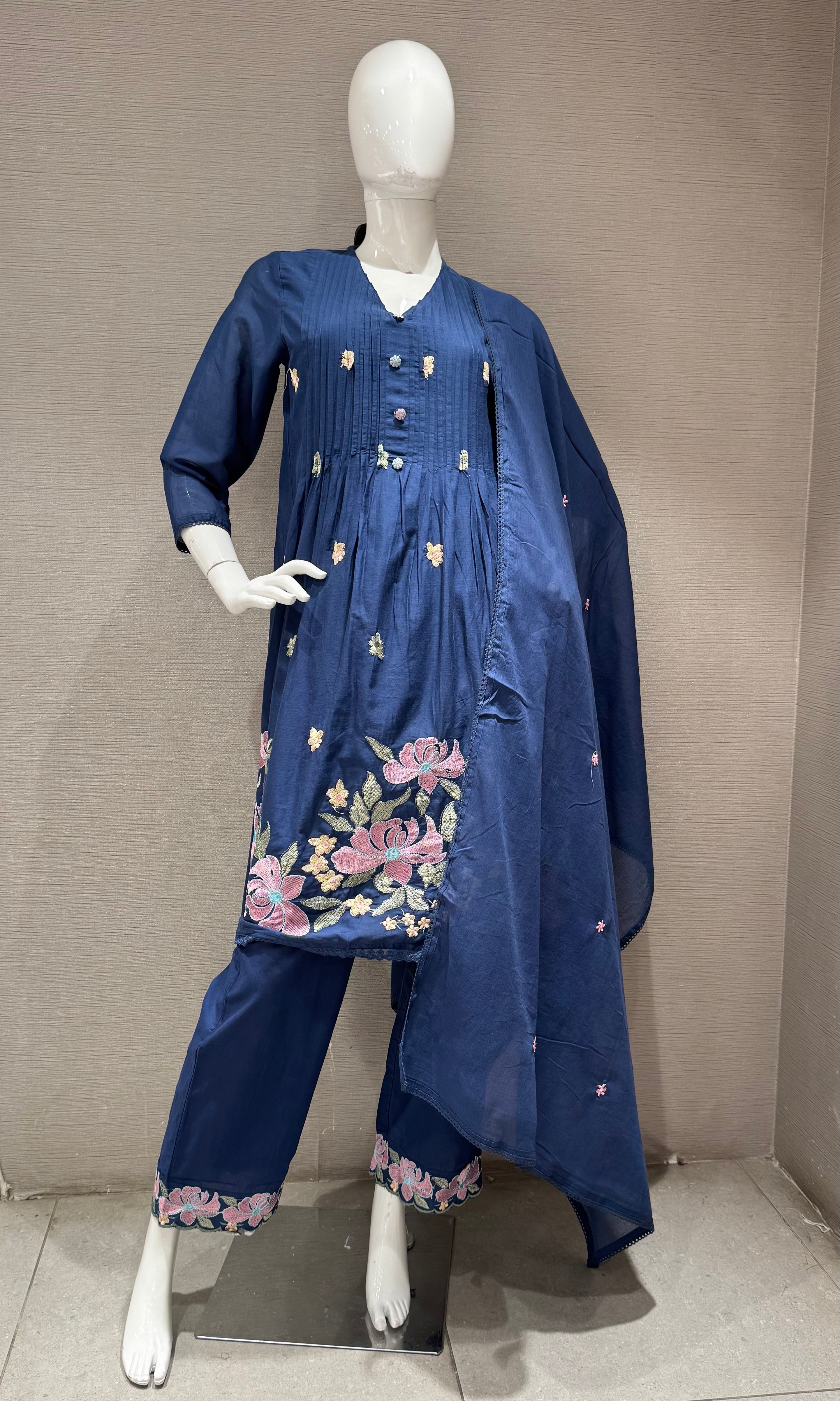 Blue Floral Silk Chanderi kurta Set