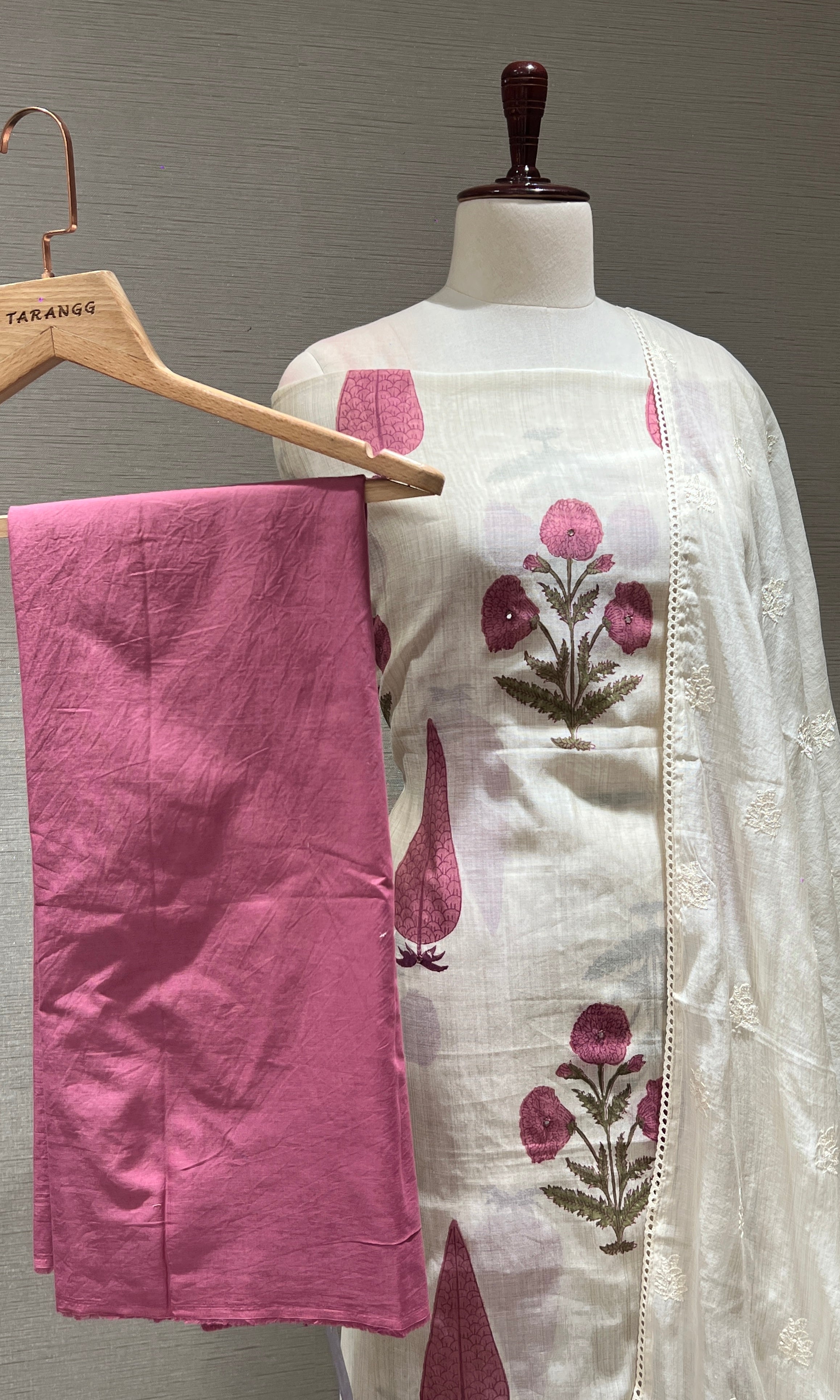 PINK AND WHITE FLORAL PRINT DRESS MATERIAL