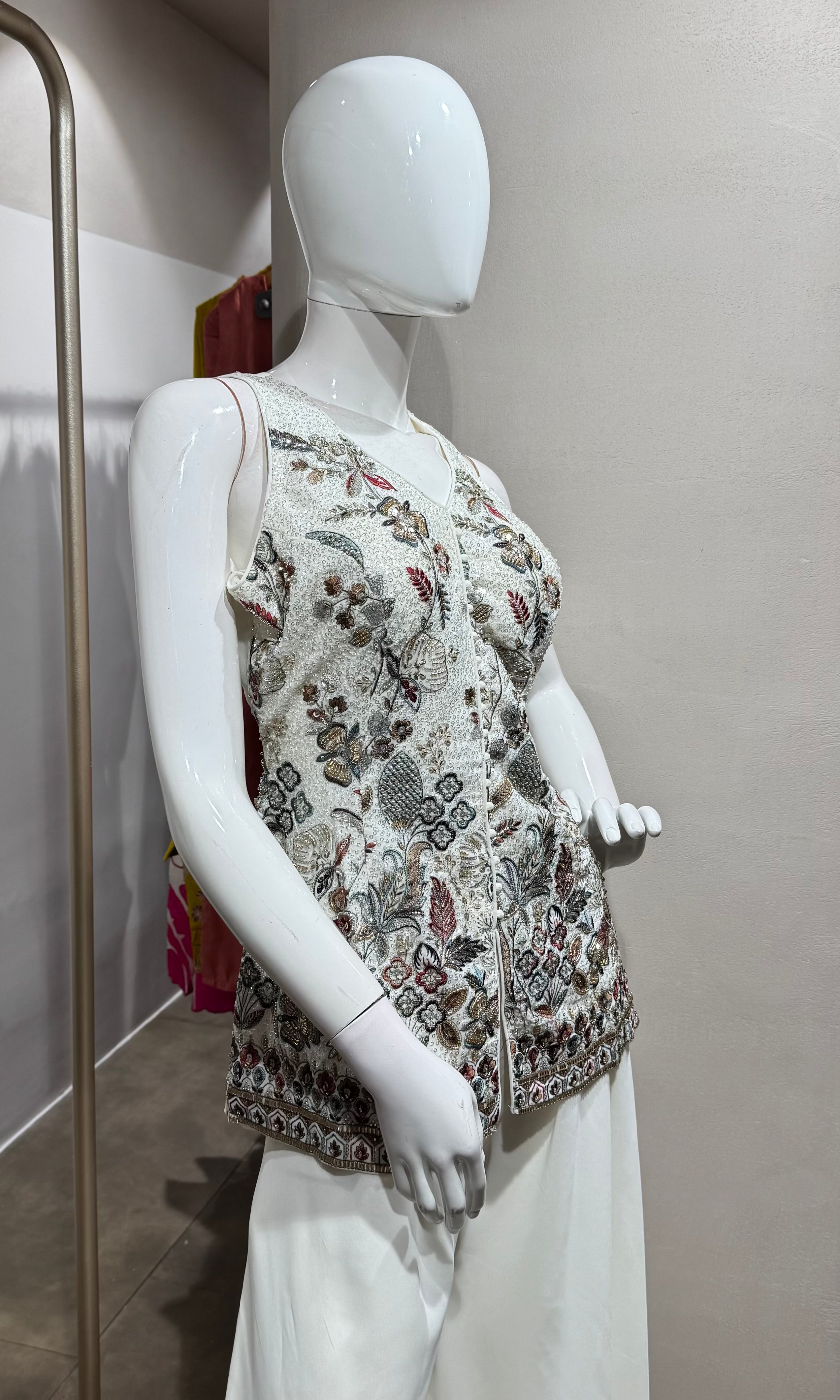 white embroidered kurti with palazzo set