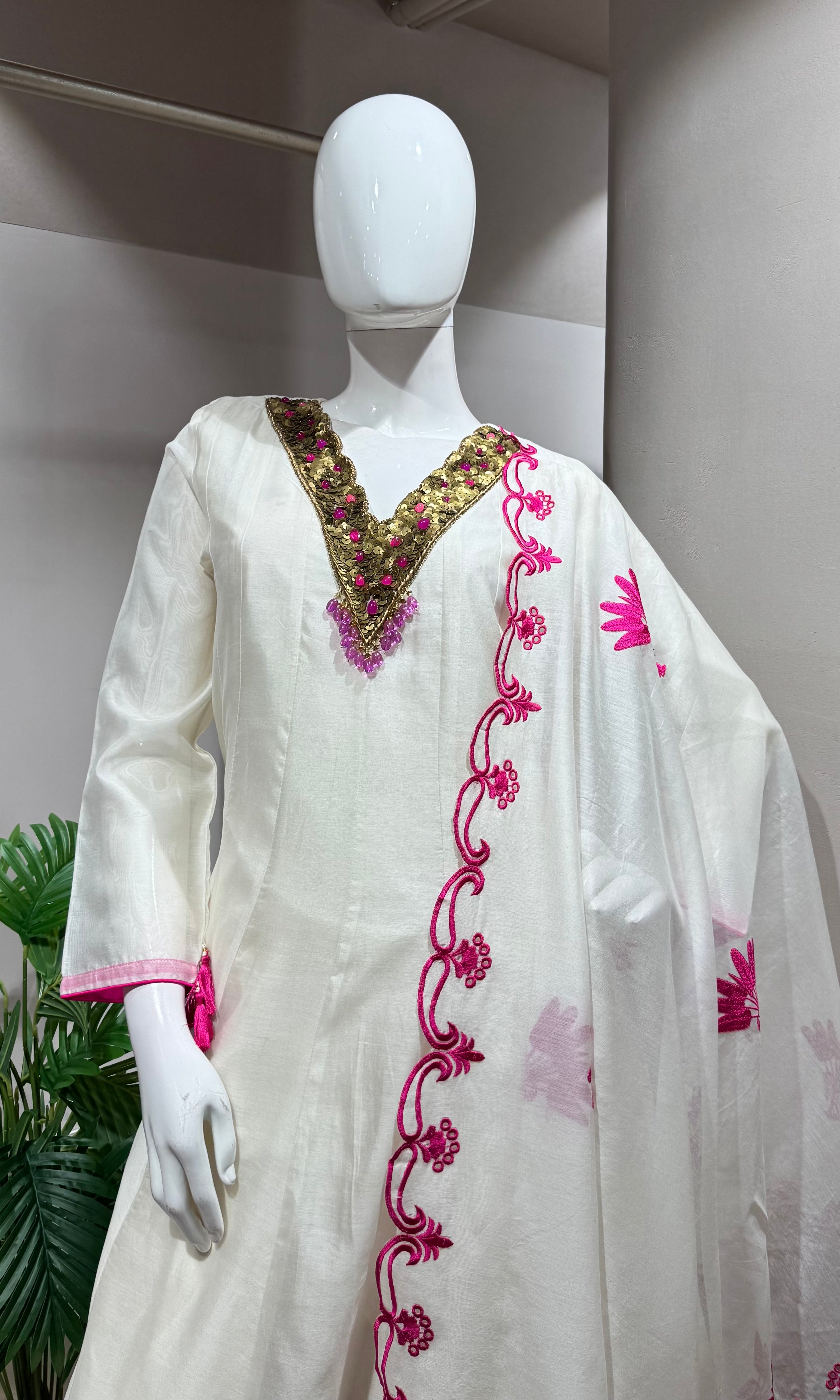 HALF WHITE & PINK ETHNIC ANARKALI SET
