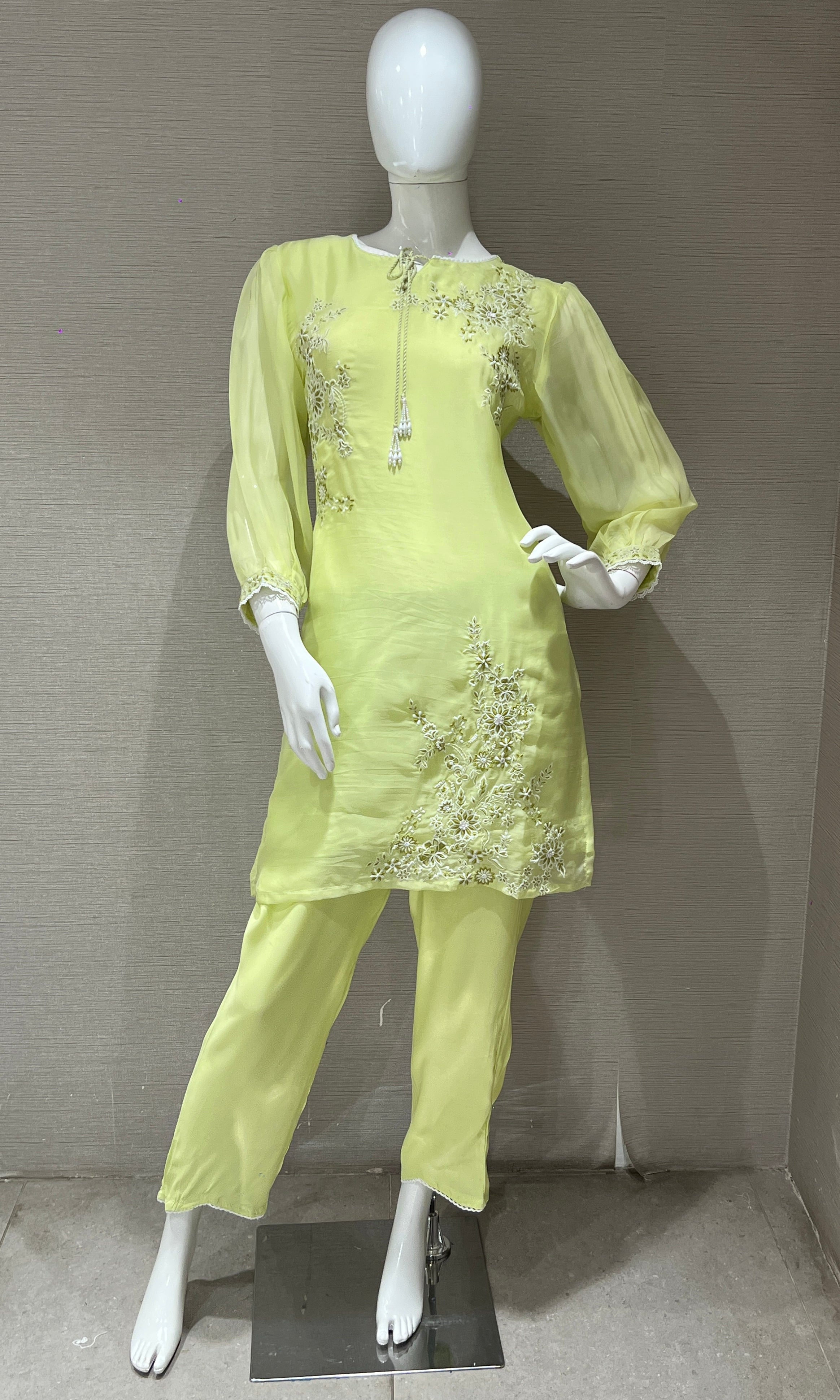 Green cord set