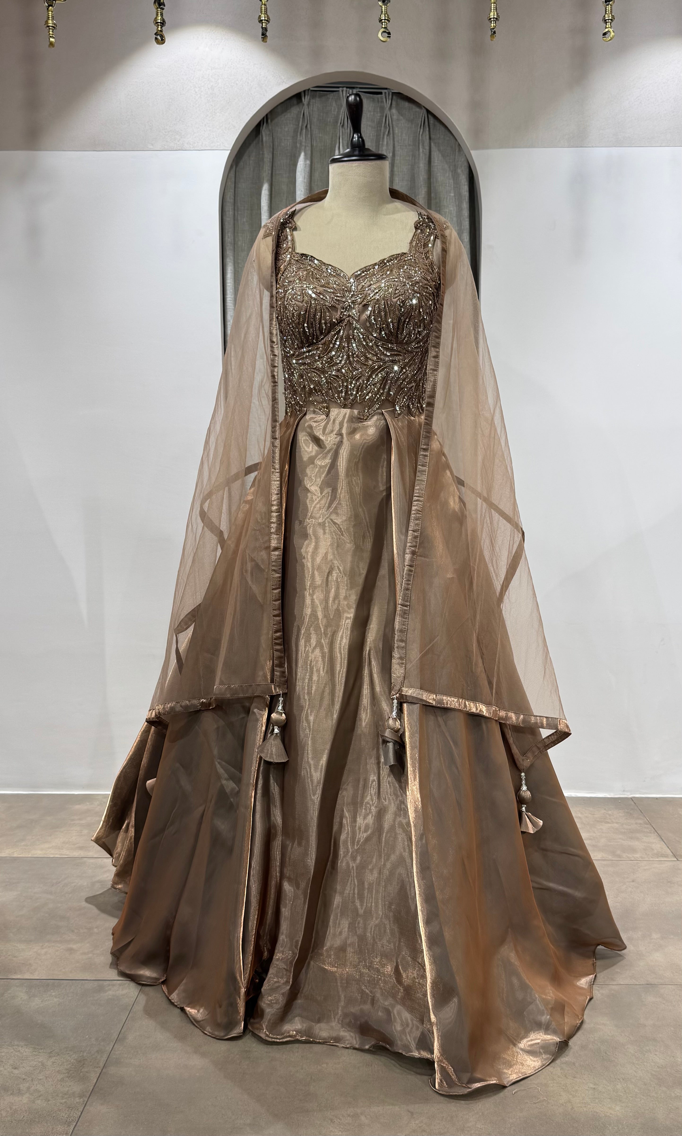HONEY Embroidered shimmer organza lehenga set