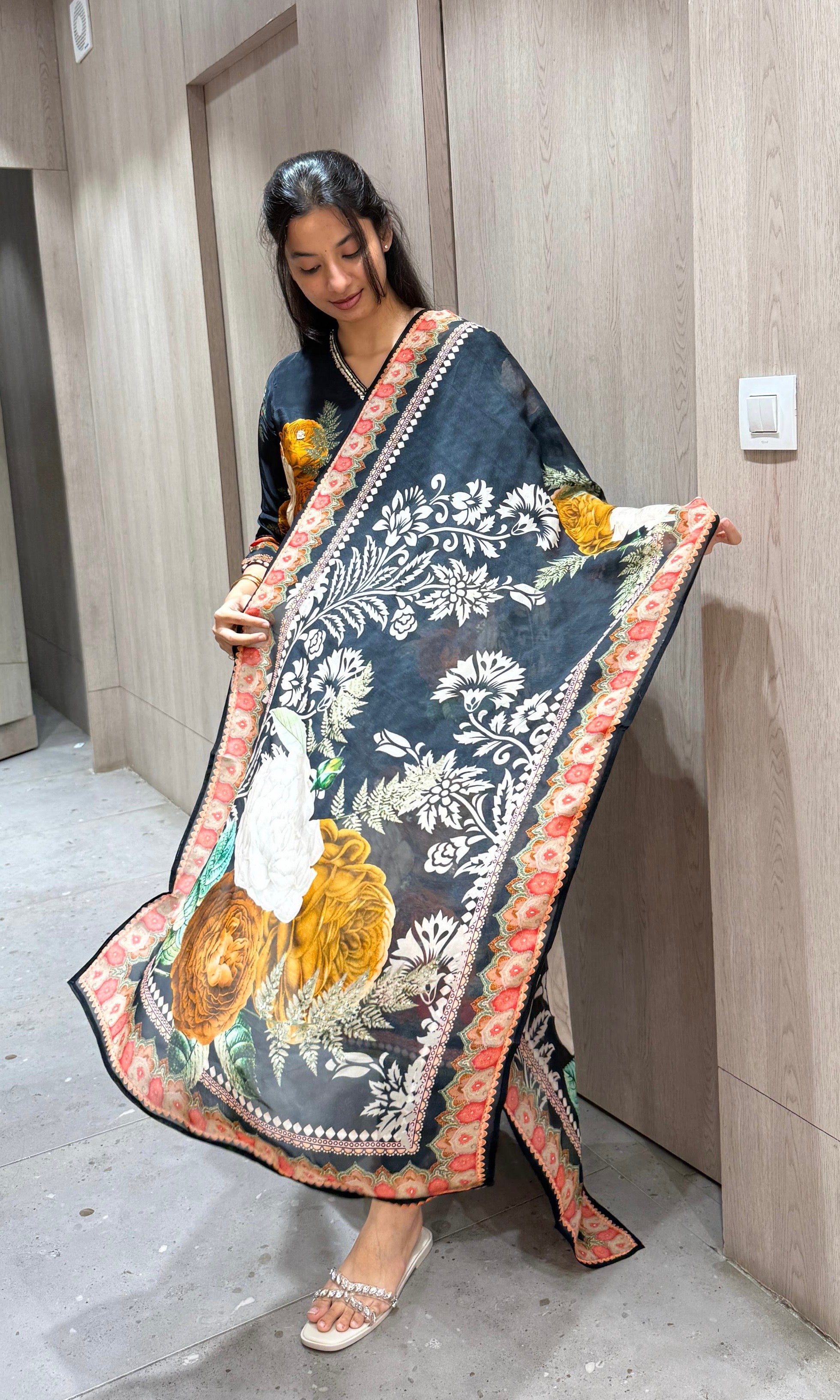 Black Elegant Floral Printed KURTA SET