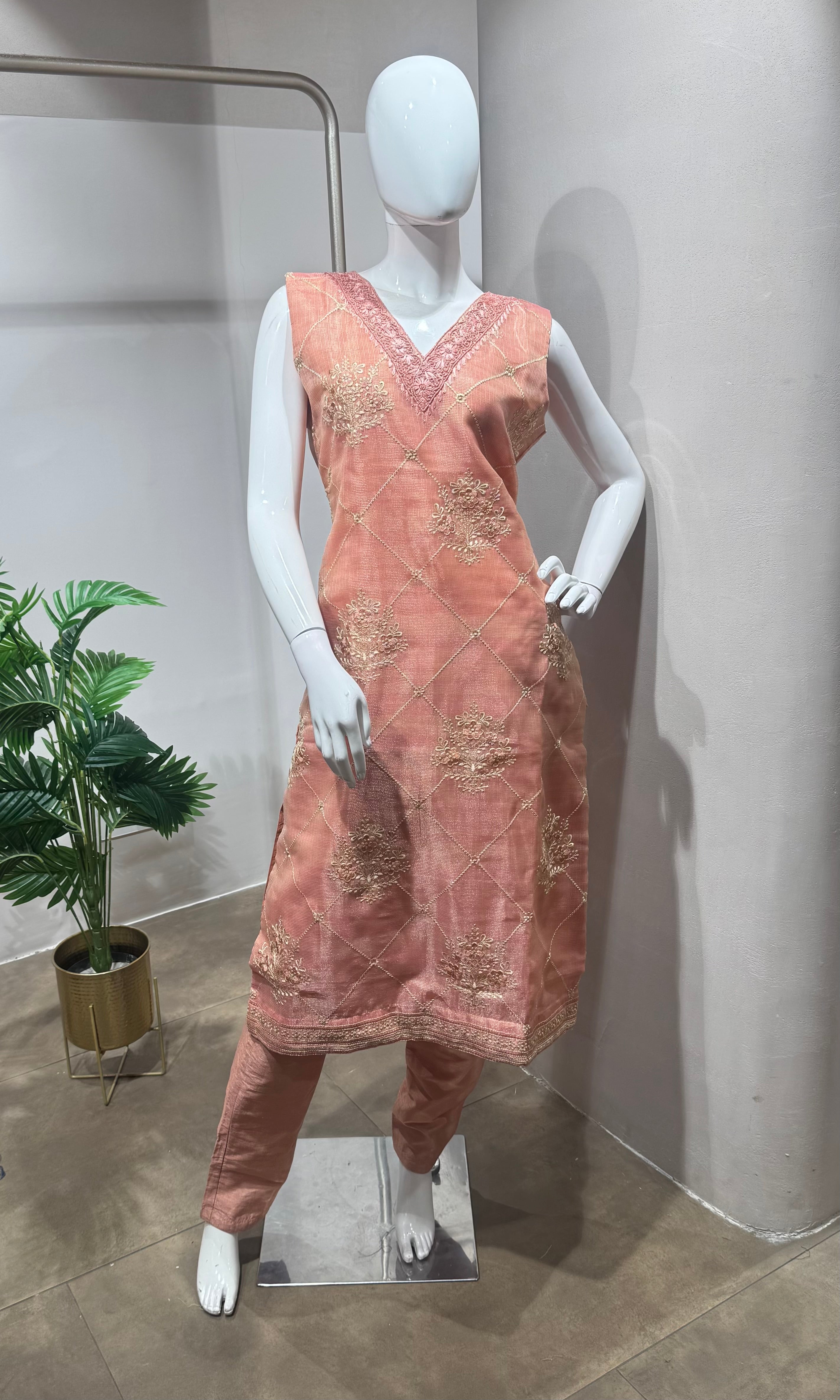 light pink embroidered kurta set
