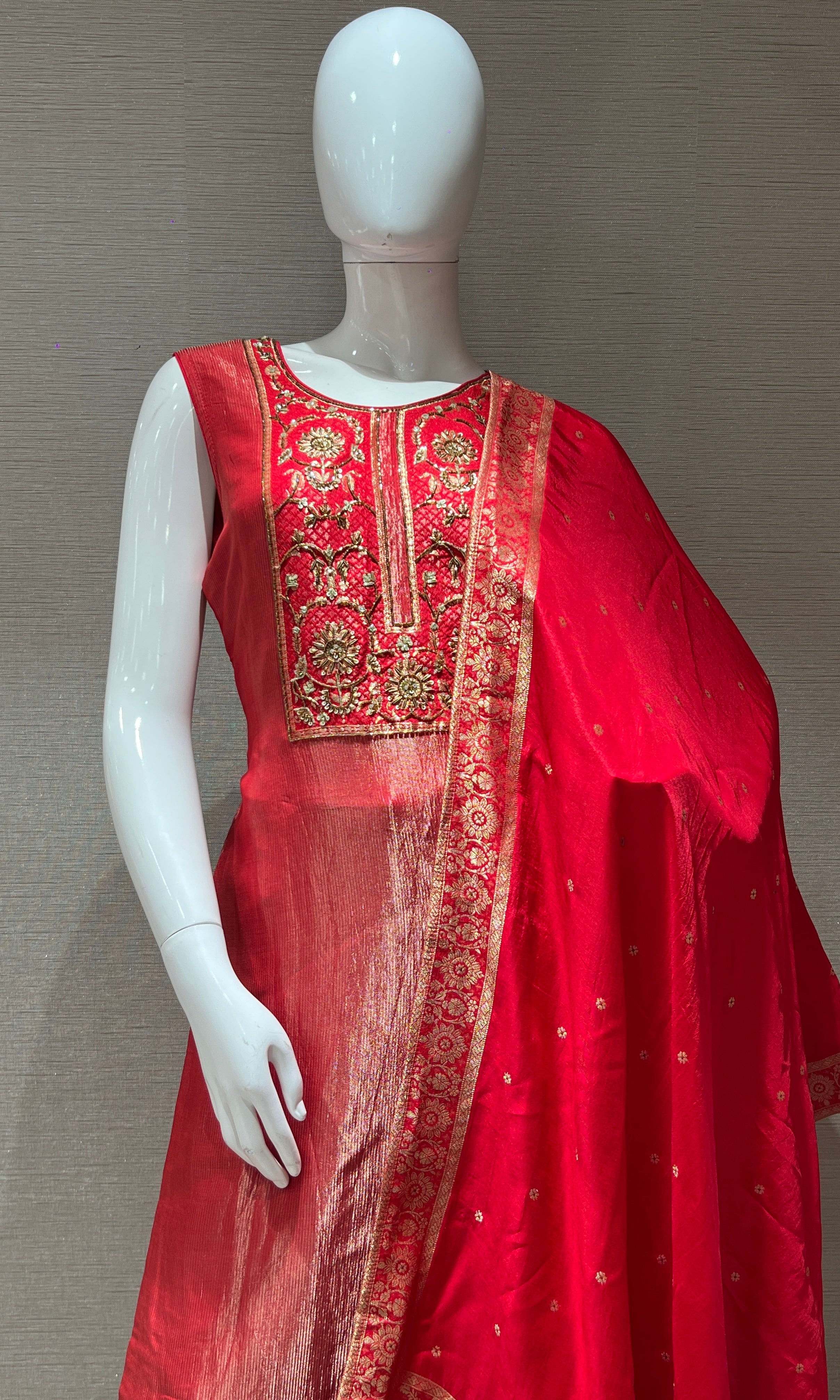 Red shimmer tissue kurta set