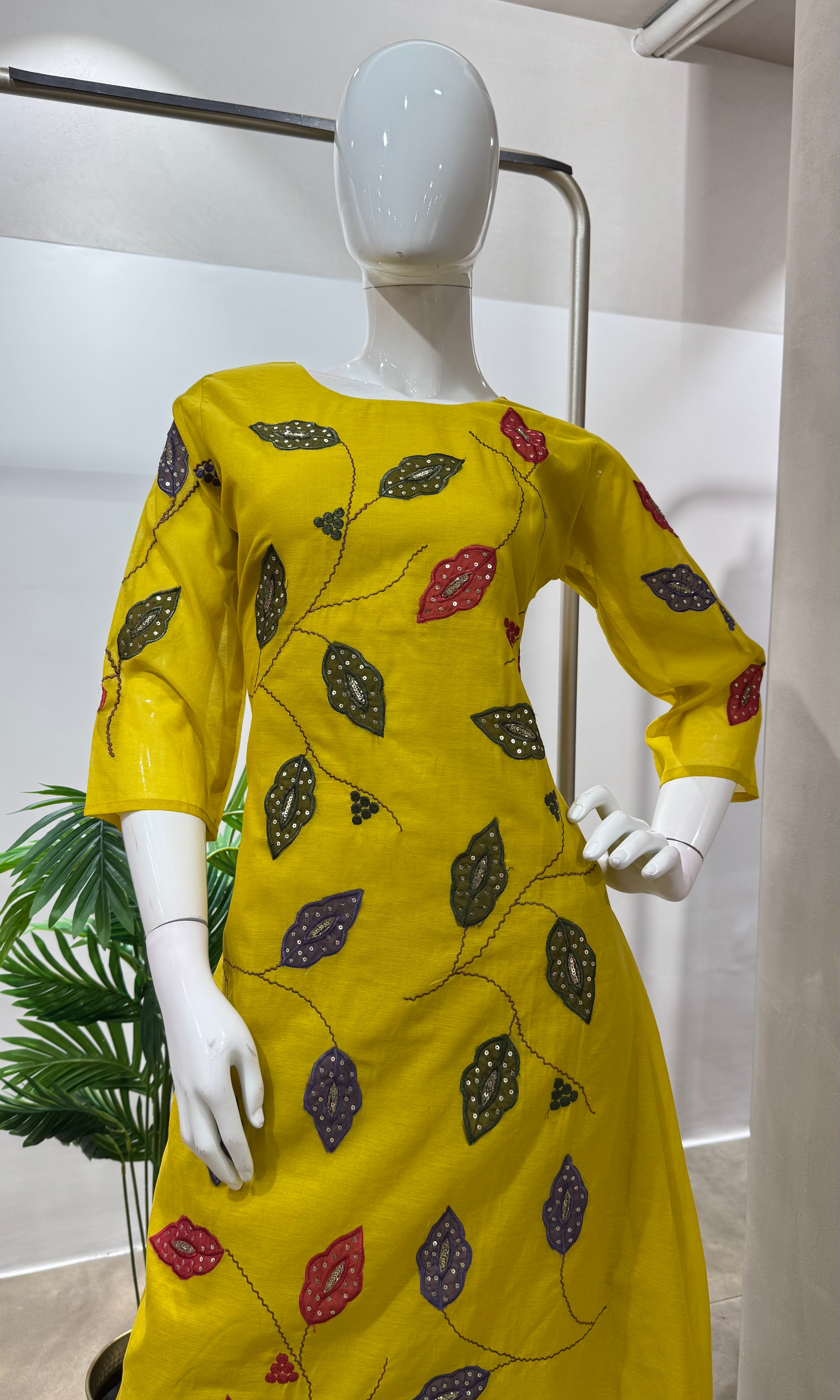YELLOW LEAF EMBROIDERED KURTA SET