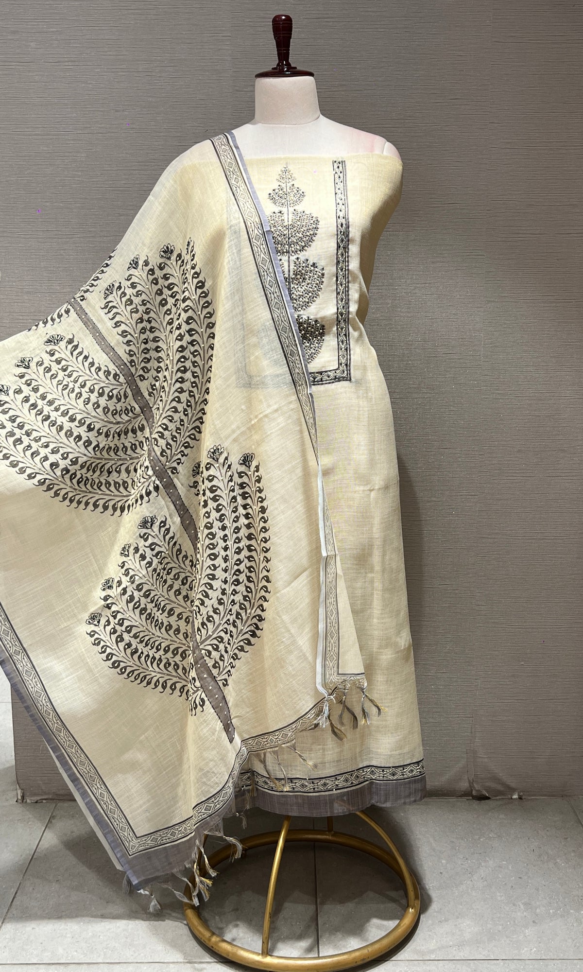 Grey FLORAL dress material