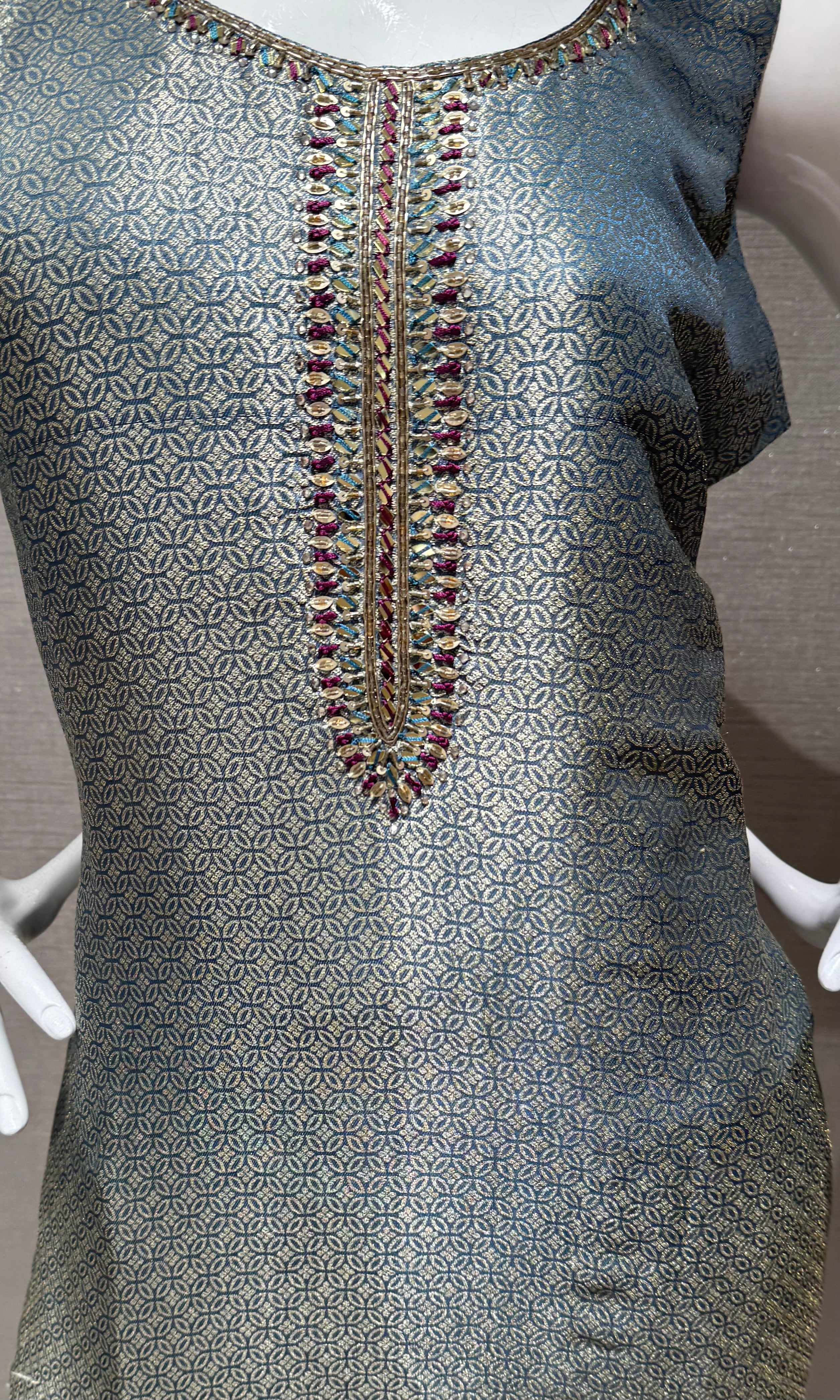 Muted Blue Printed Tunic with Zari Dupatta