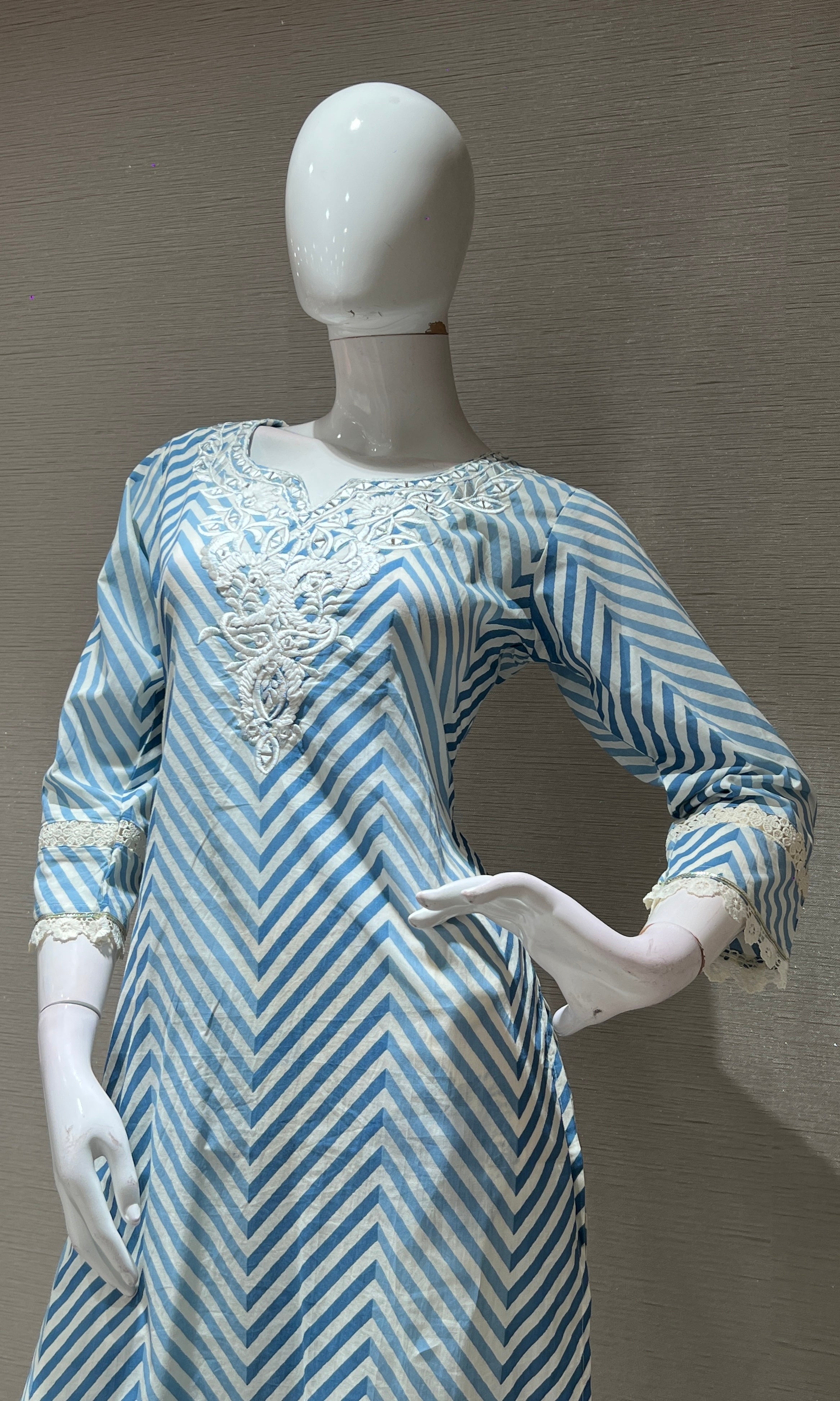 Blue LEHARIYA ZIG ZAG PRINT KURTA SET