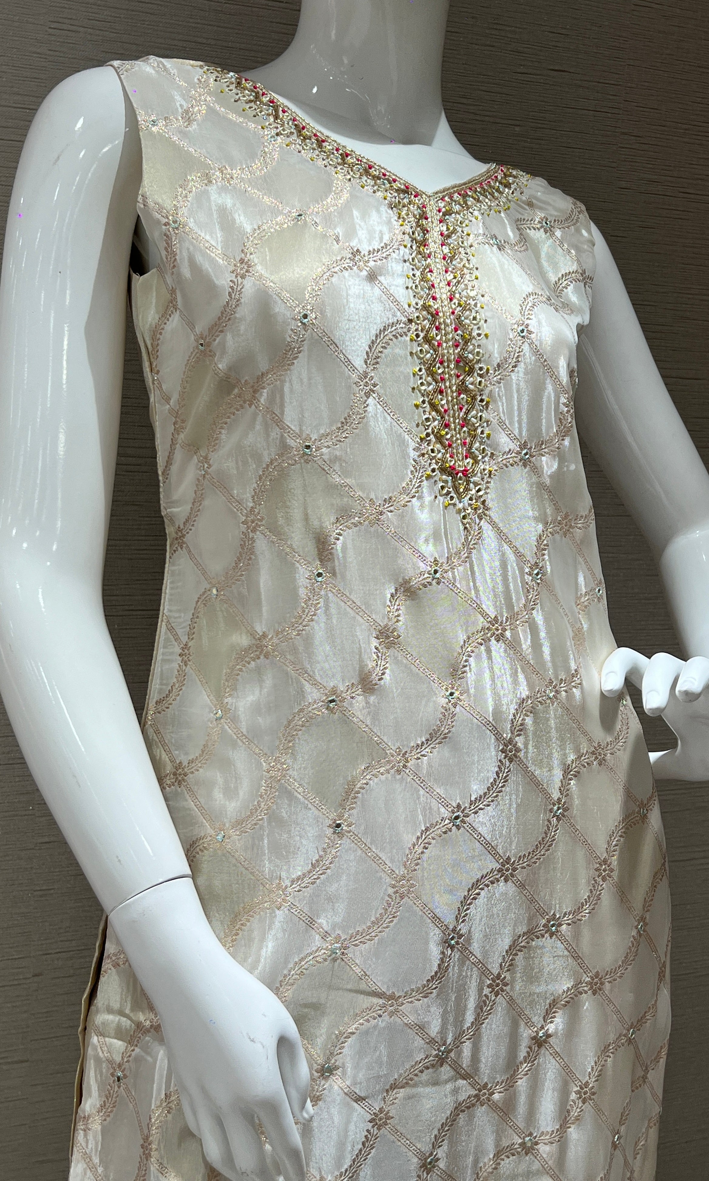 White shimmer kurta set