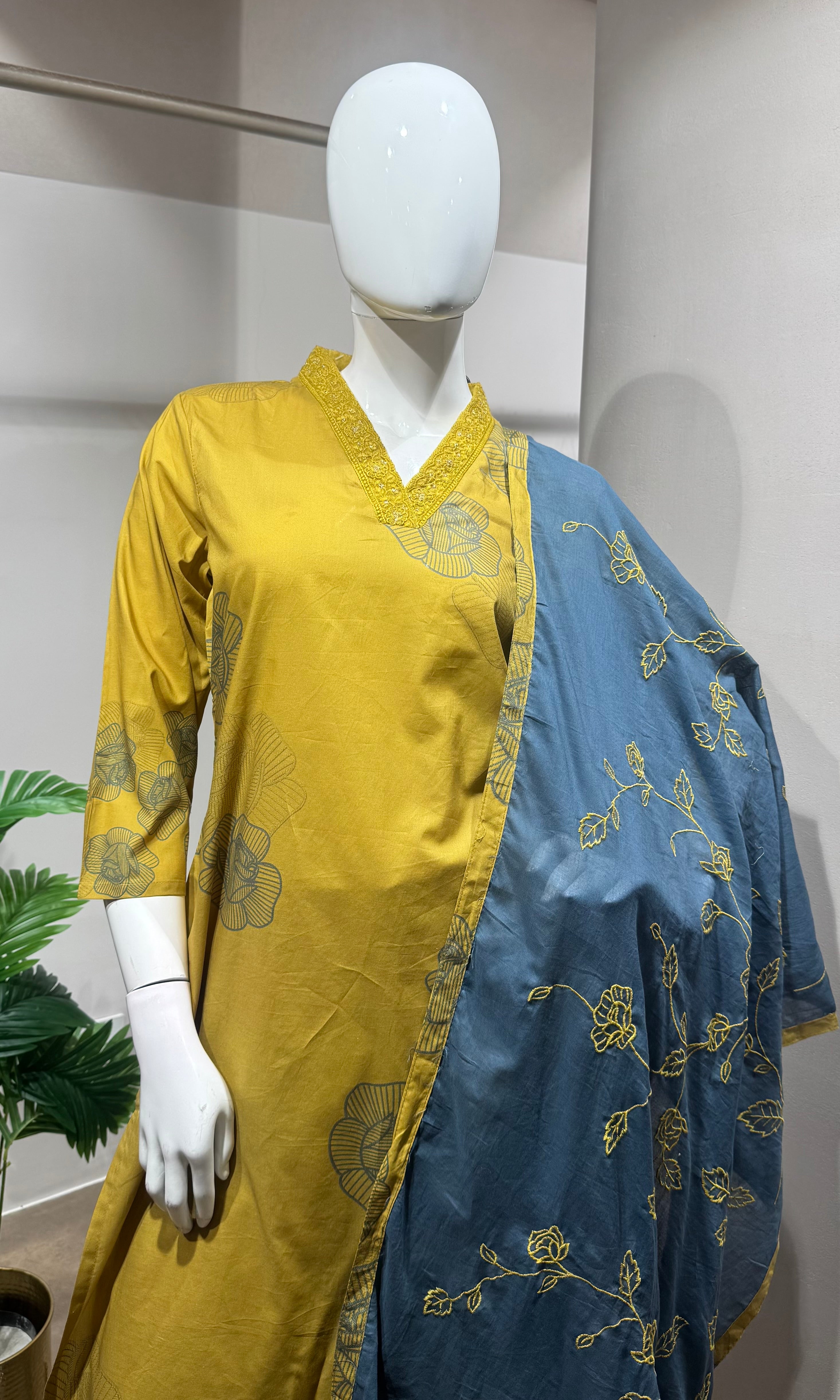 mehandi green Printed Kurta Set