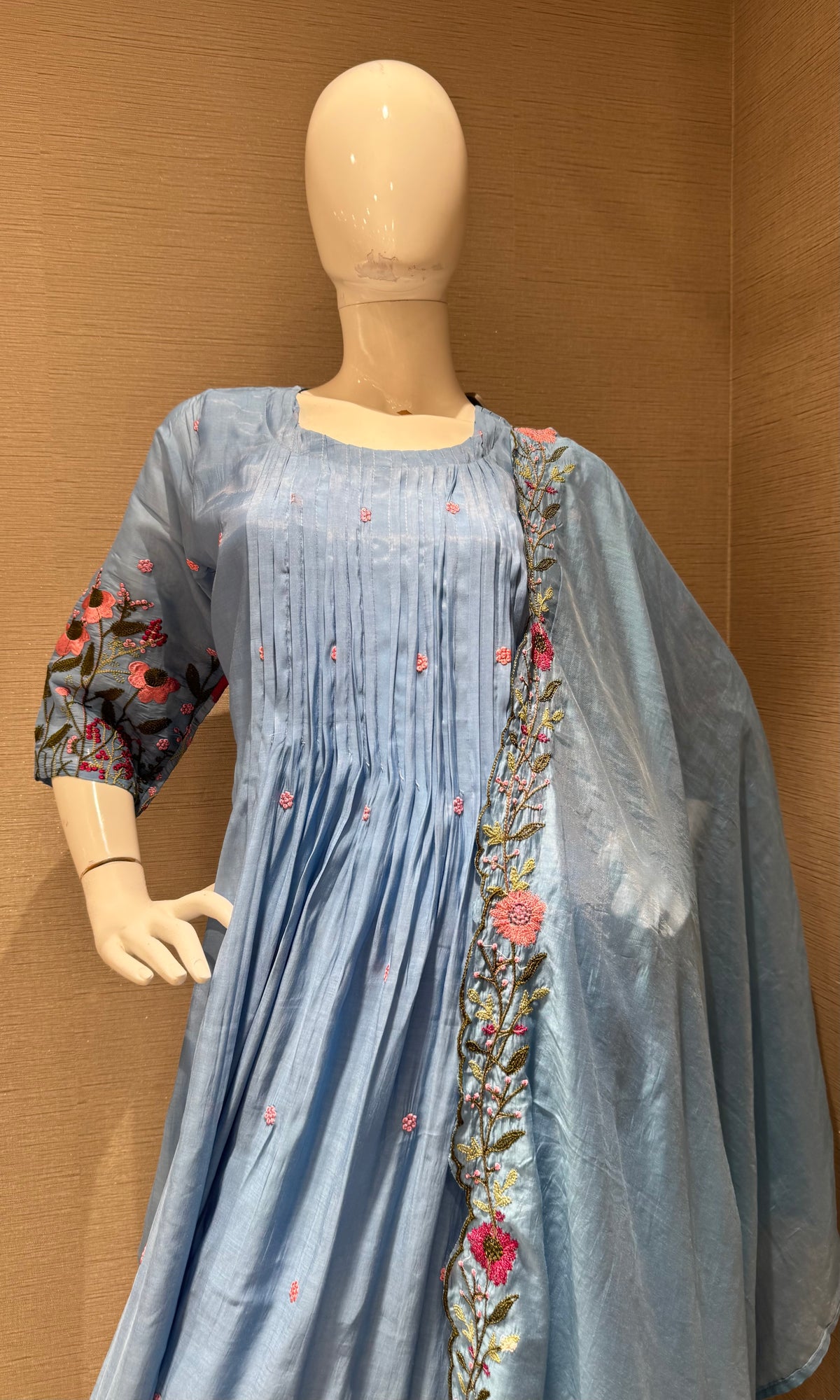 Blue mul chanderi floral embroidery kurta set