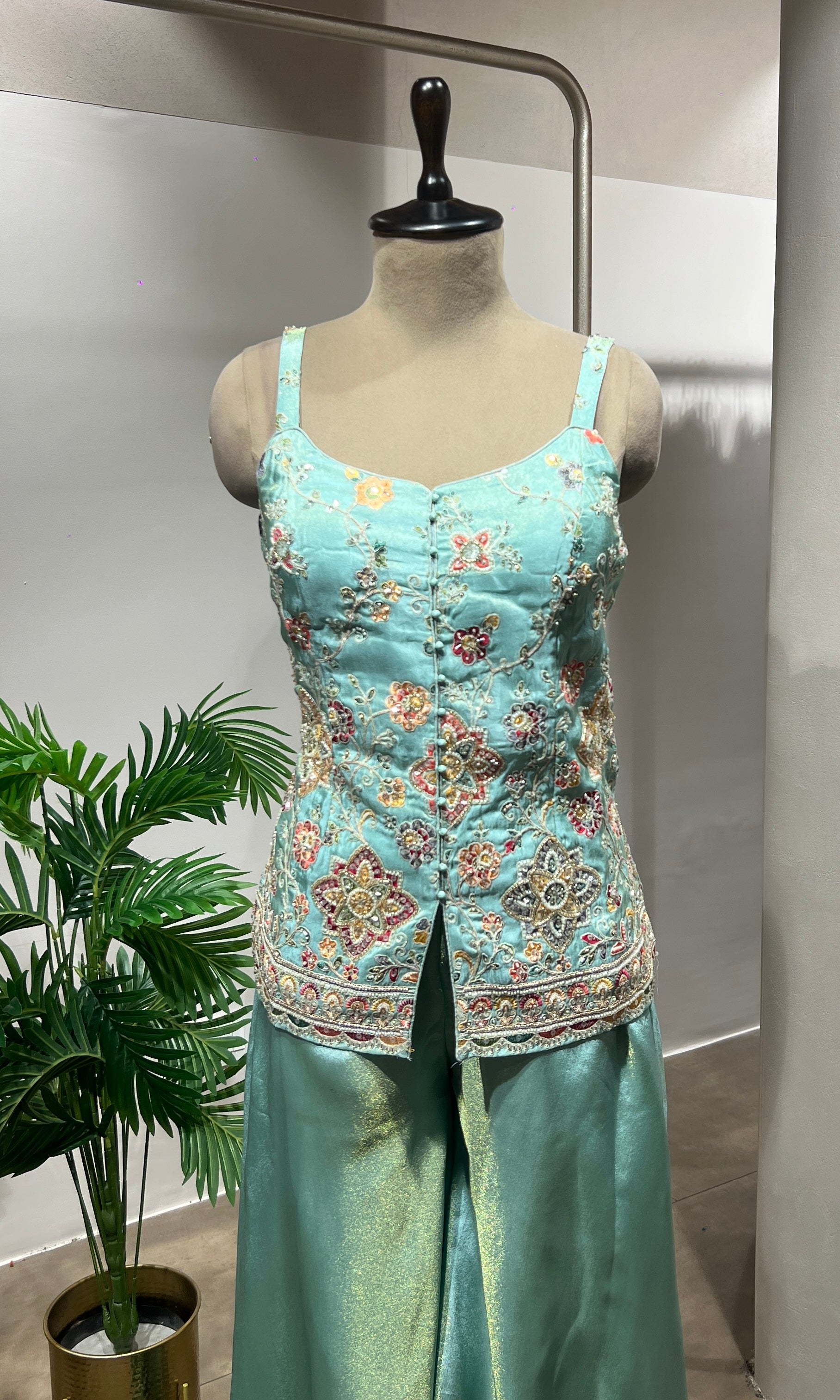 PISTA Green Shimmer Tissue Peplum Suit
