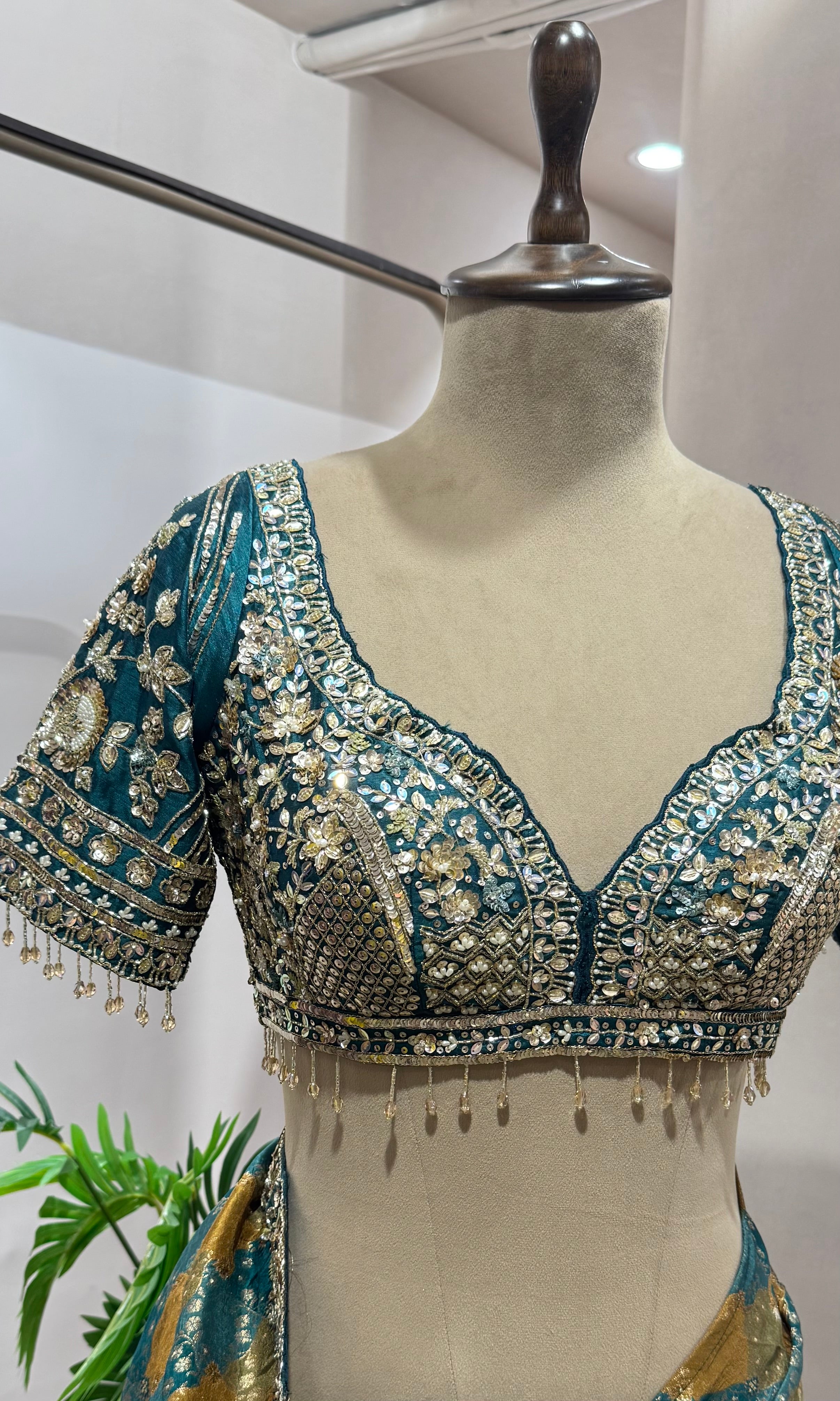 DESIGNER BANARASI GREEN SAREE WITH BLOUSE