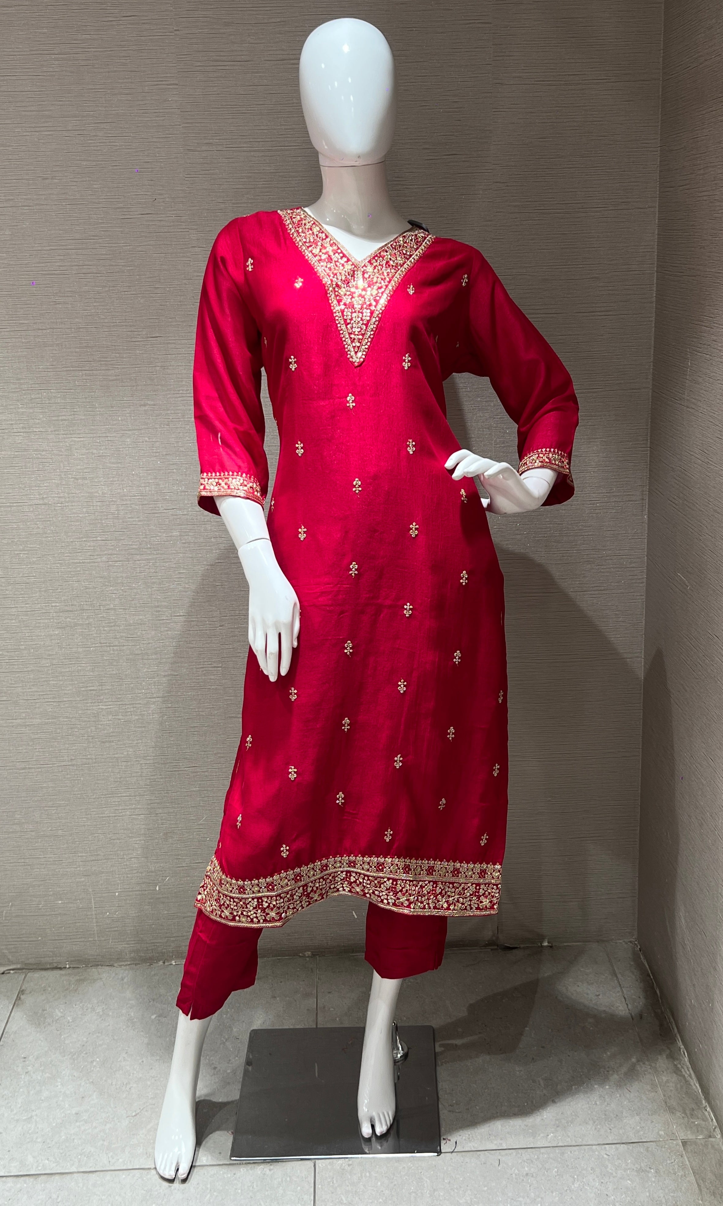 Pink kurta set with contrast gold dupatta