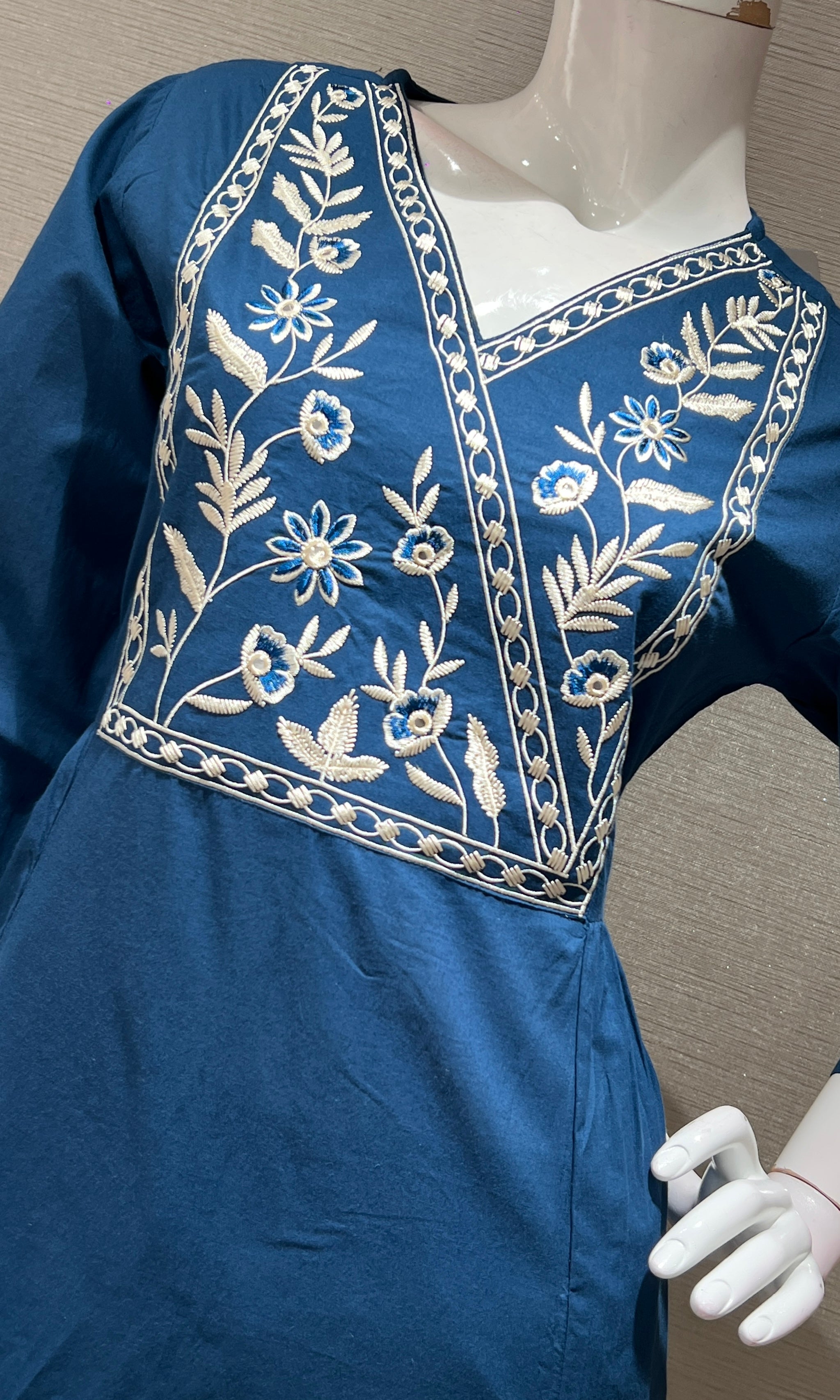 NAVY BLUE FLORAL THREAD EMBROIDERY kurta set