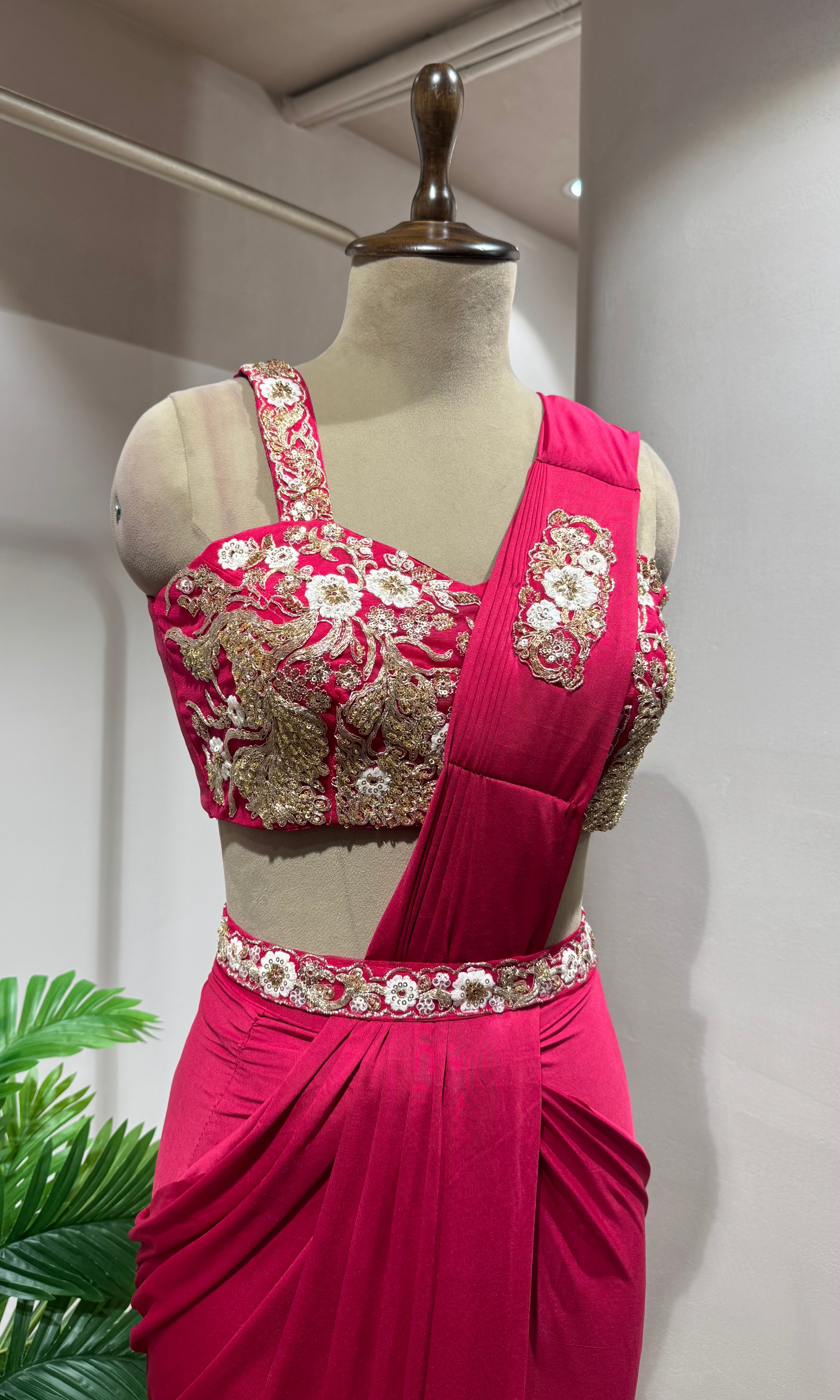 RANI DRAPE SAREE WITH CORSET BLOUSE & BELT
