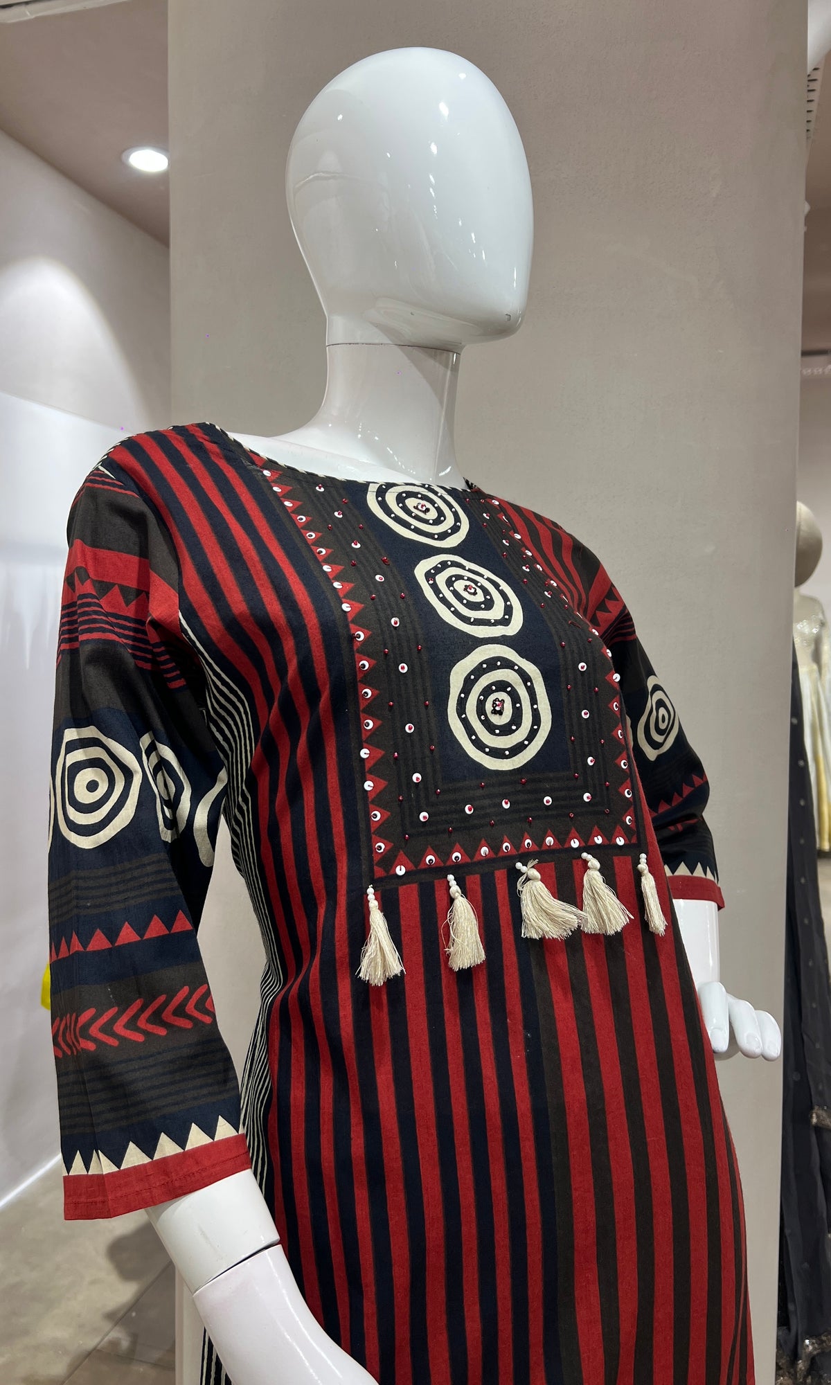Red EMBROIDERED kurta set