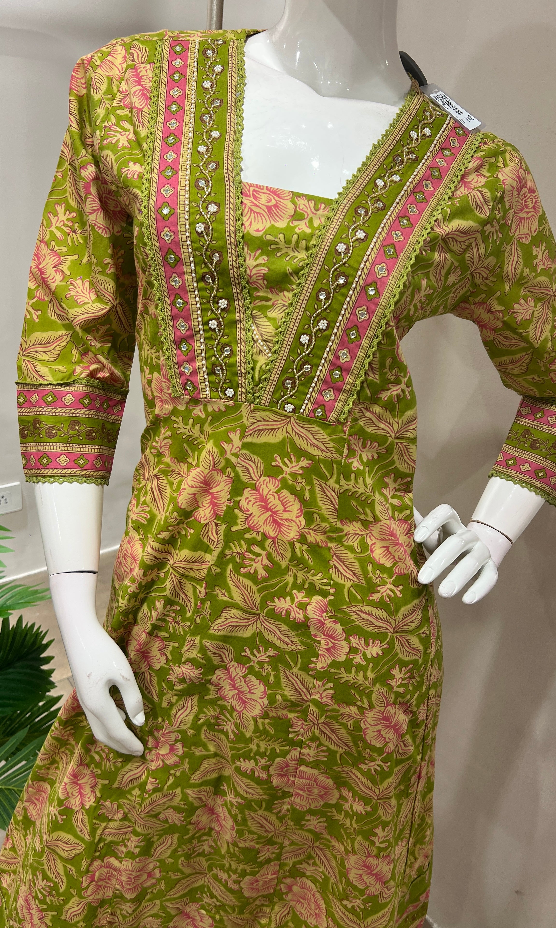Light green FLORAL kurta set