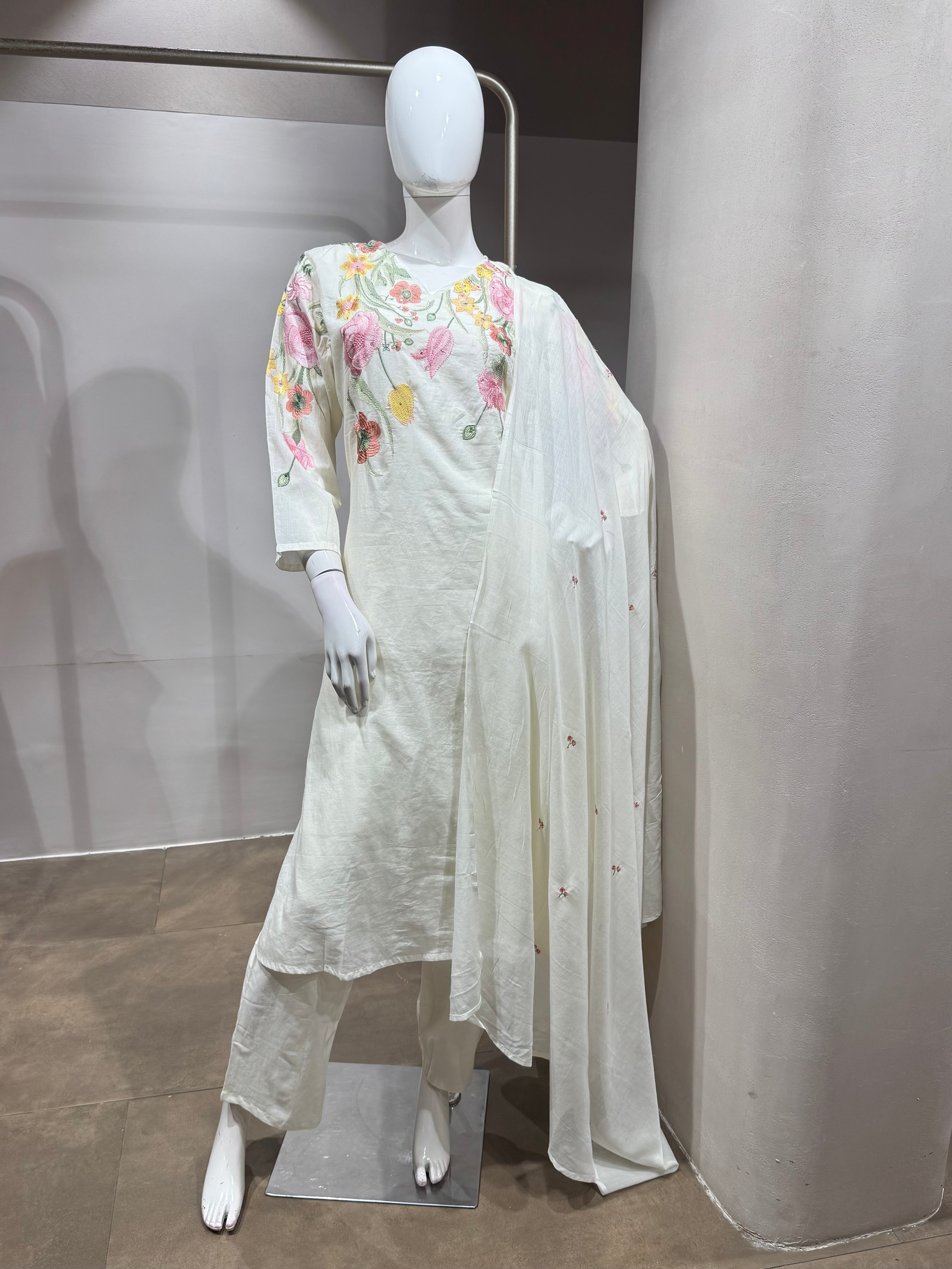 White Embroidered Kurta Set with Dupatta