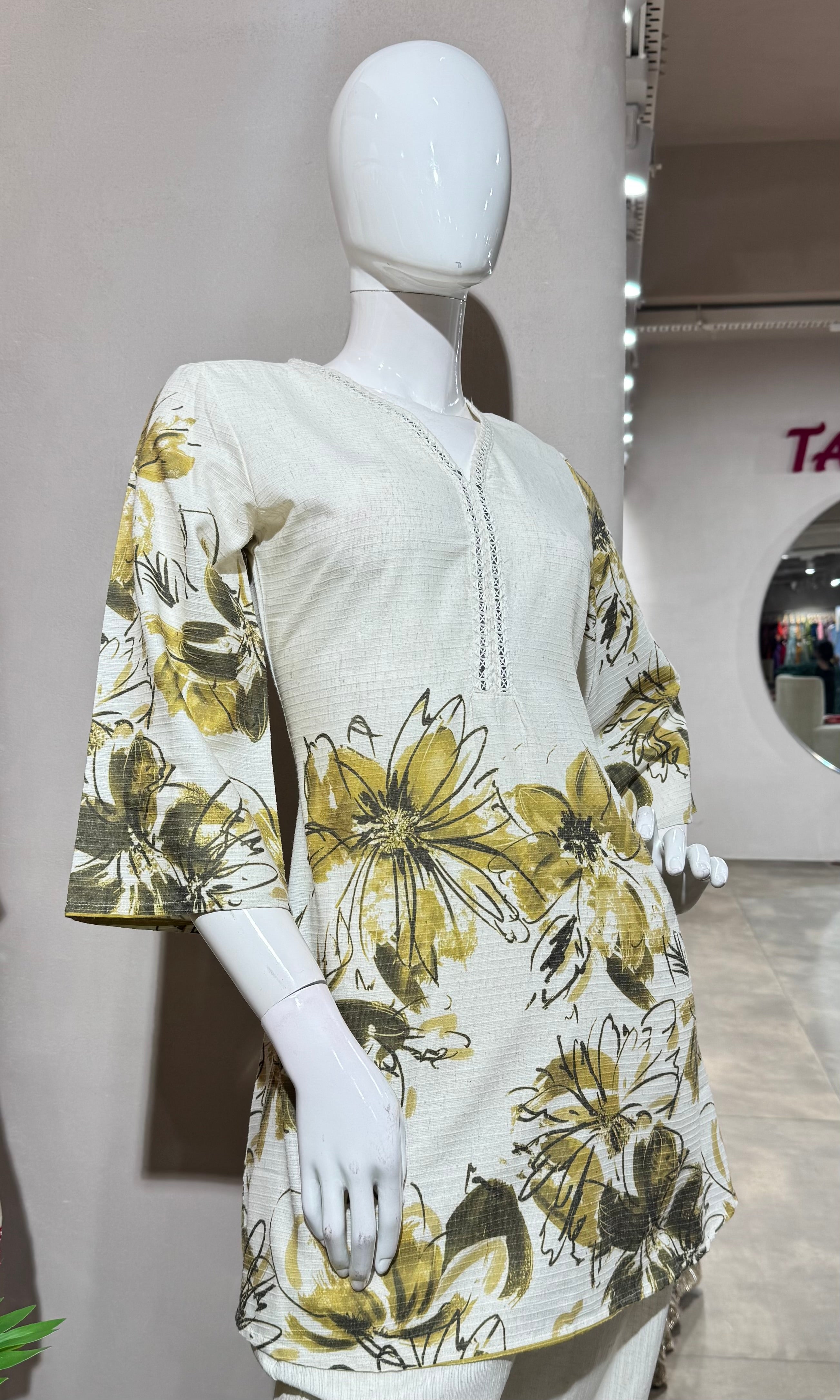 YELLOW FLORAL PRINTED CORD SET