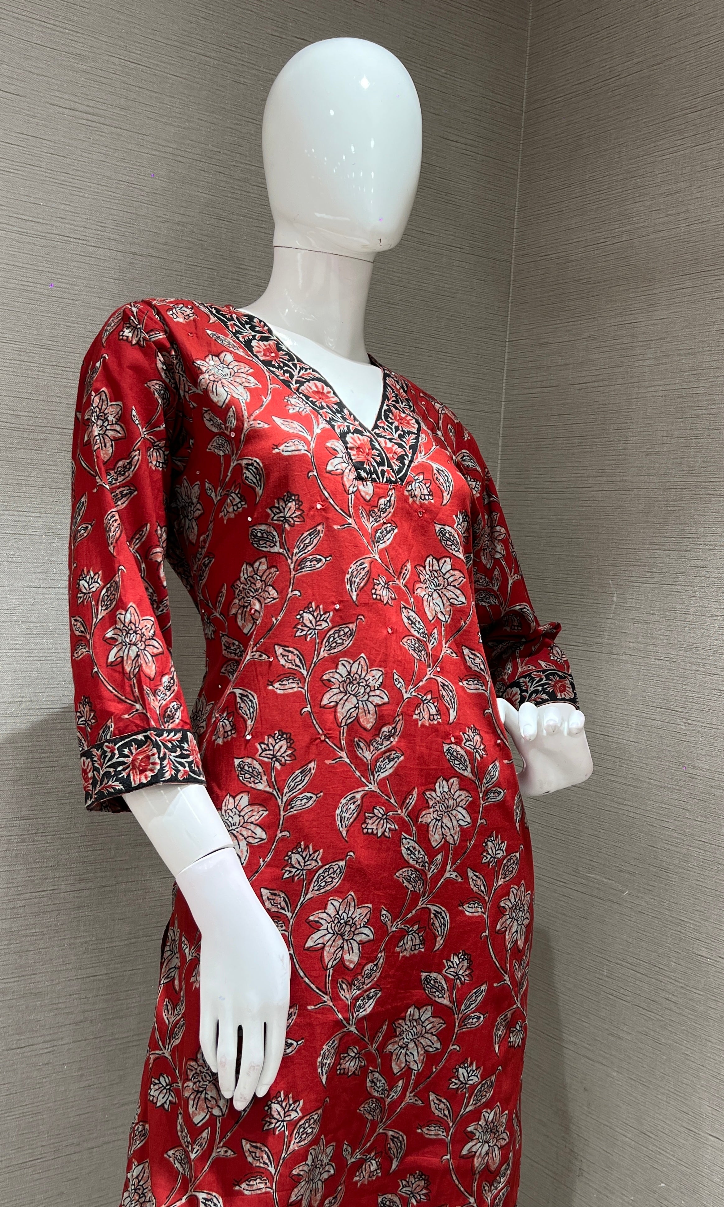 Maroon FLORAL PRINT kurta set