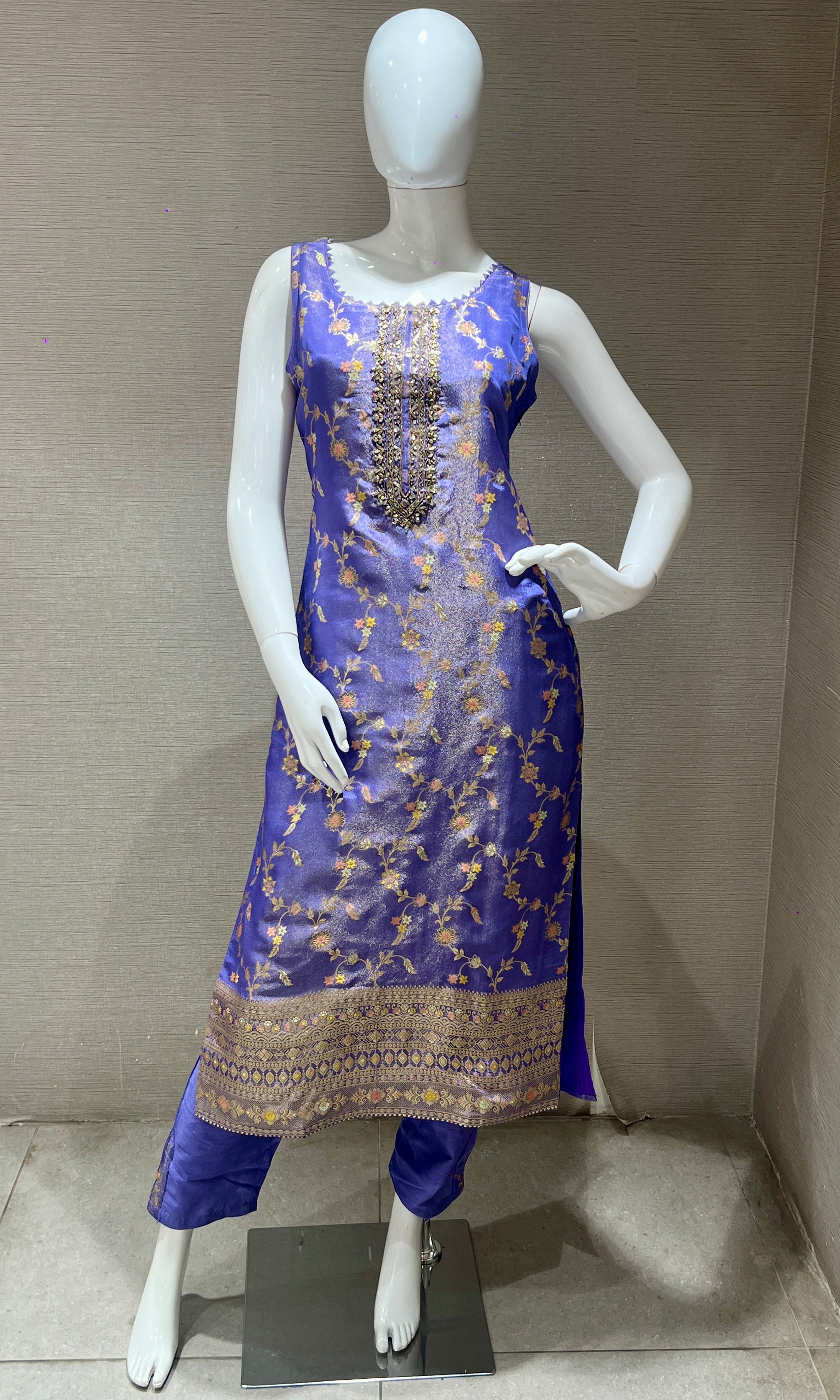 Royal Iris Kurta Set