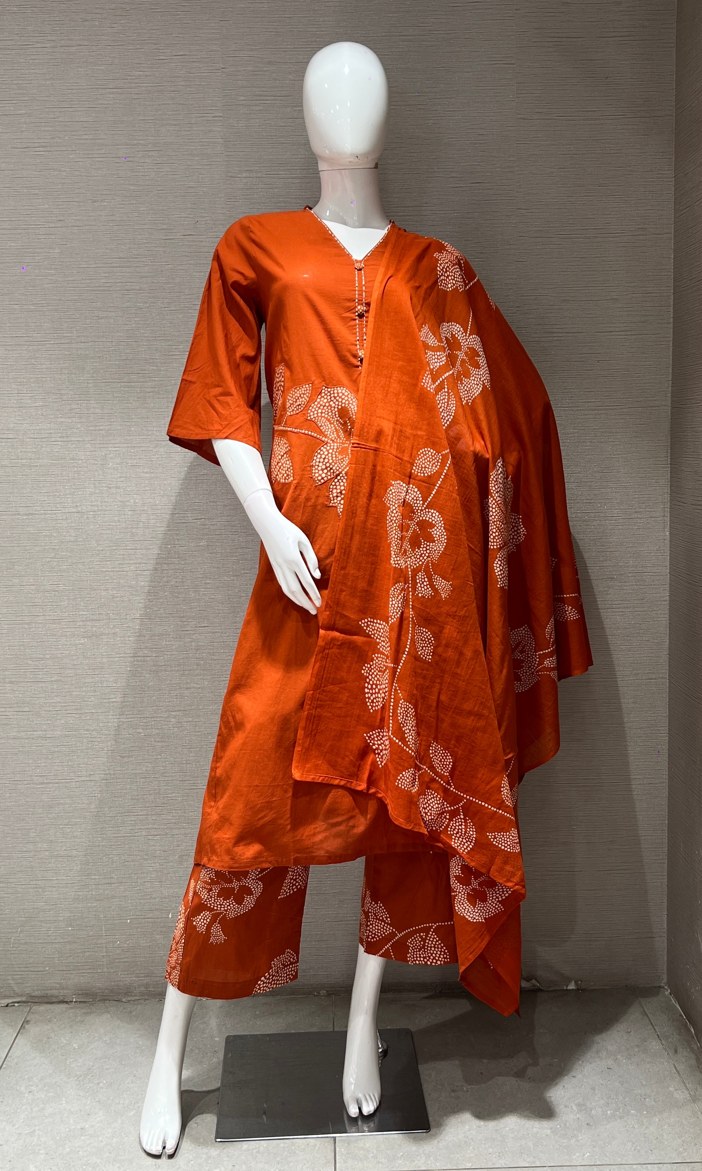 Rust FLORAL EMBROIDERY kurta set
