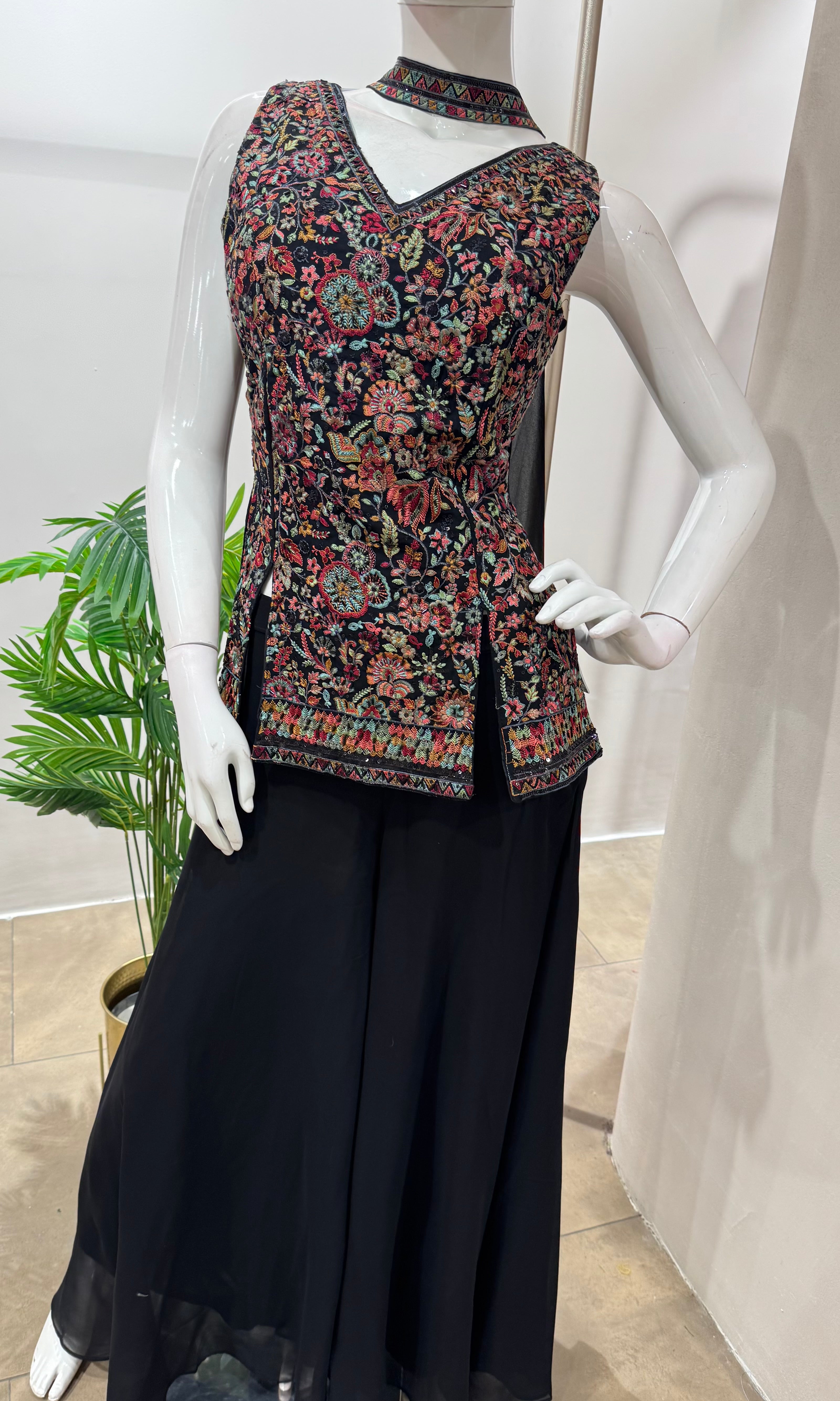 BLACK FLORAL PEPLUM PALAZZO SET