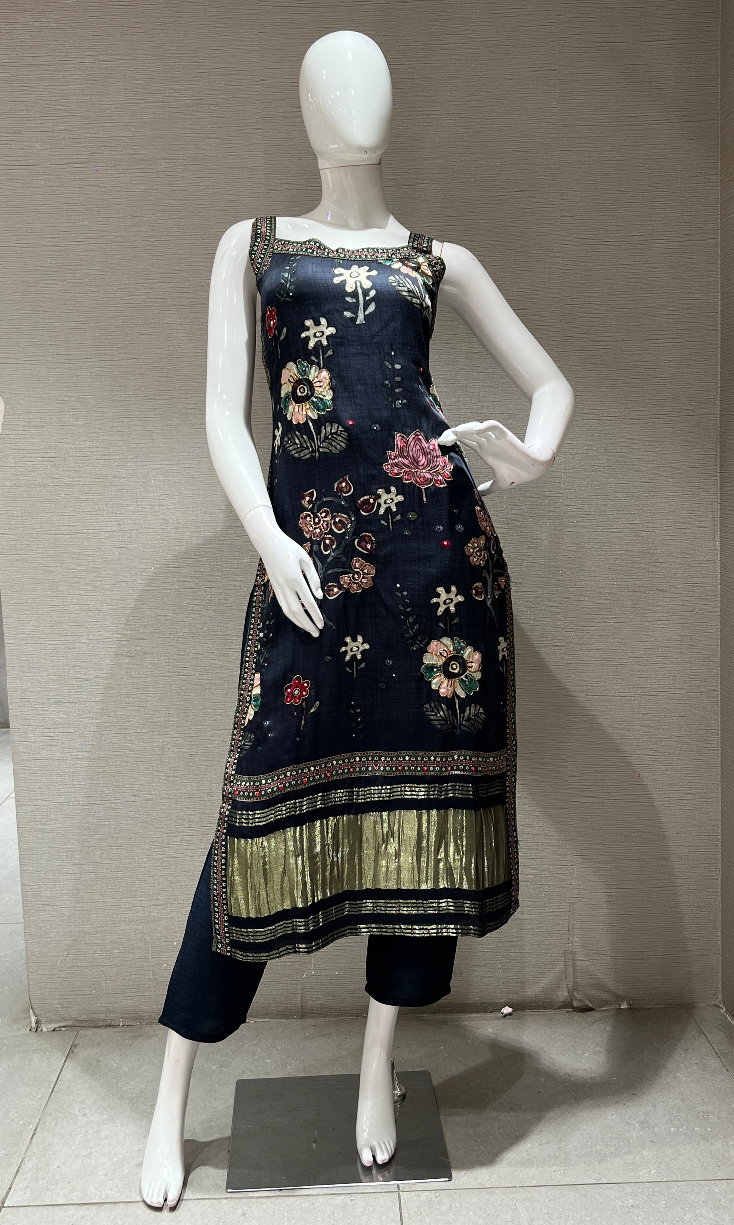 Black floral Kurta set