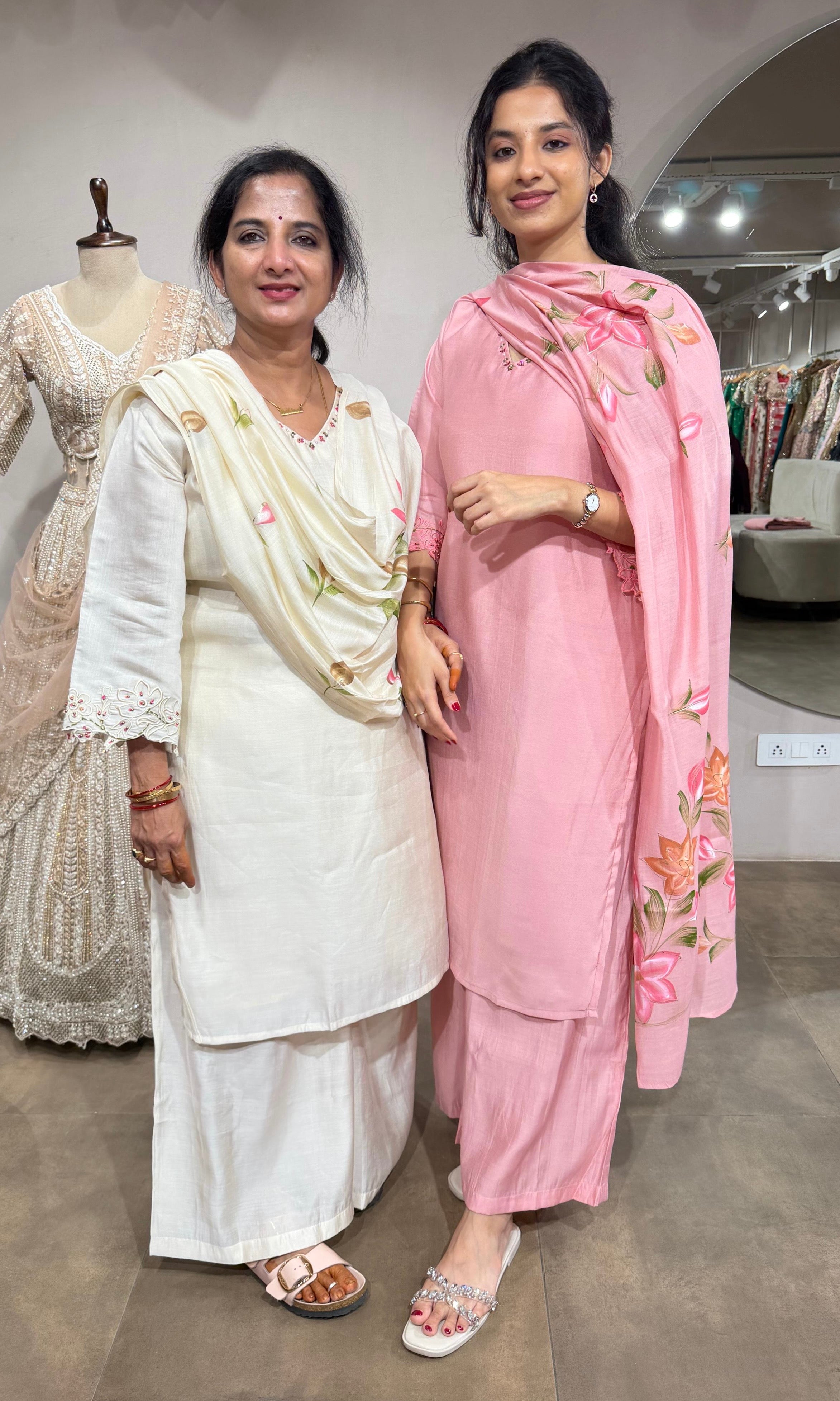 CREAM Floral Kaftan Kurta Set