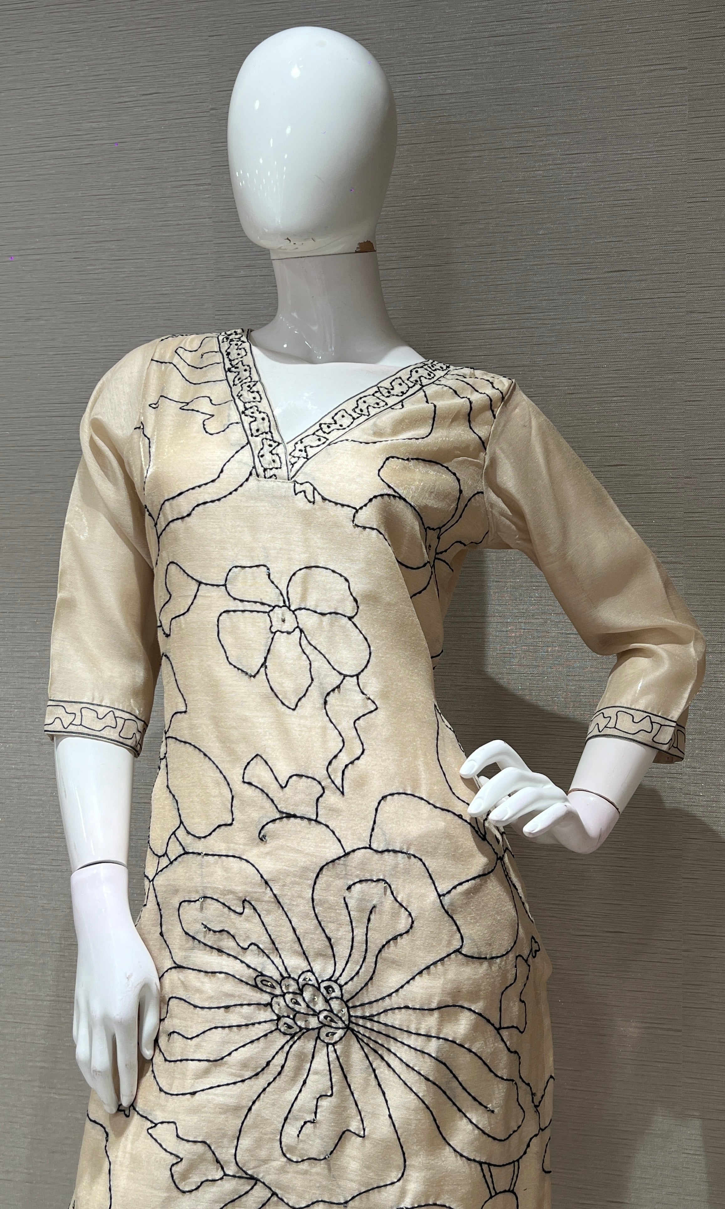 Cream FLORAL kurta set