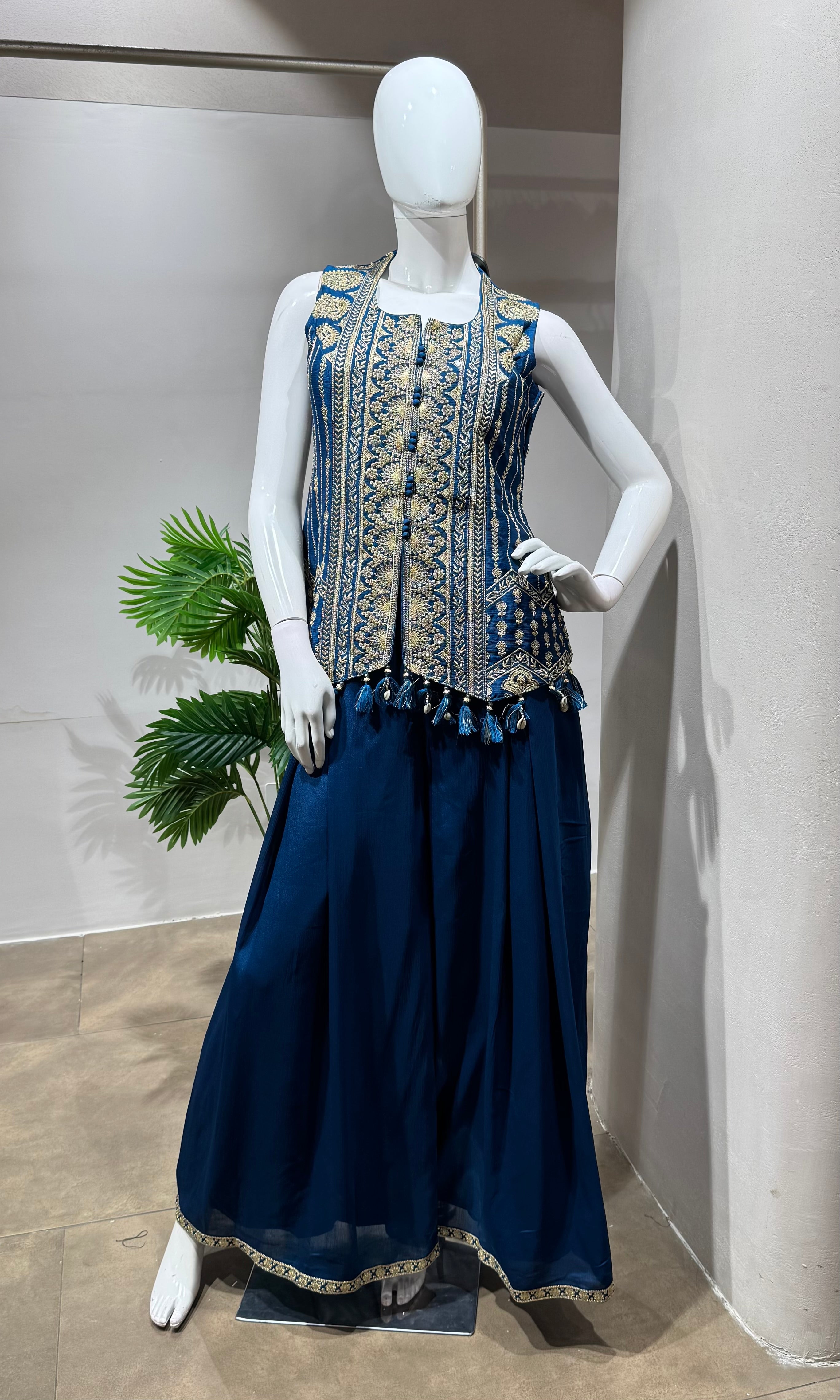 BLUE golden embroidery peplum palazzo set