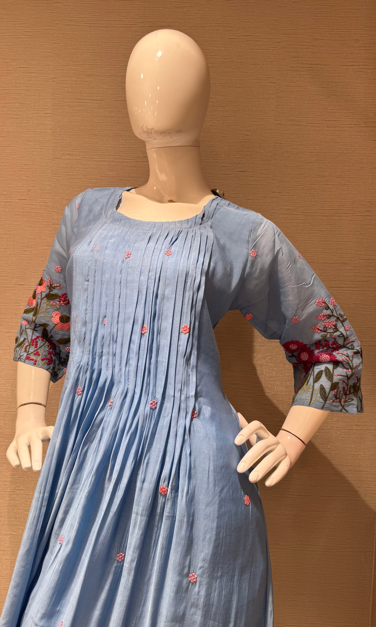Blue mul chanderi floral embroidery kurta set