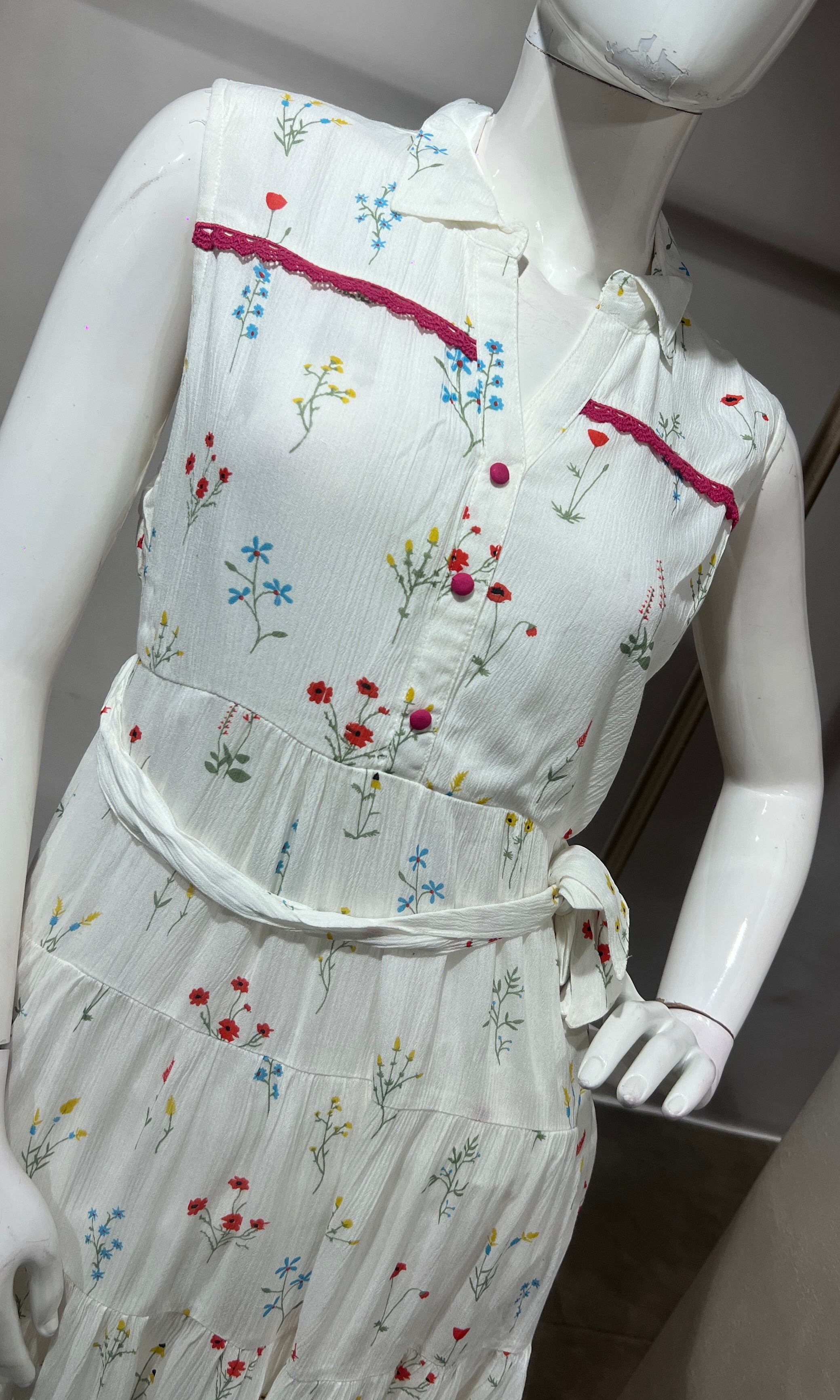 White multicolor floral motifs Frock