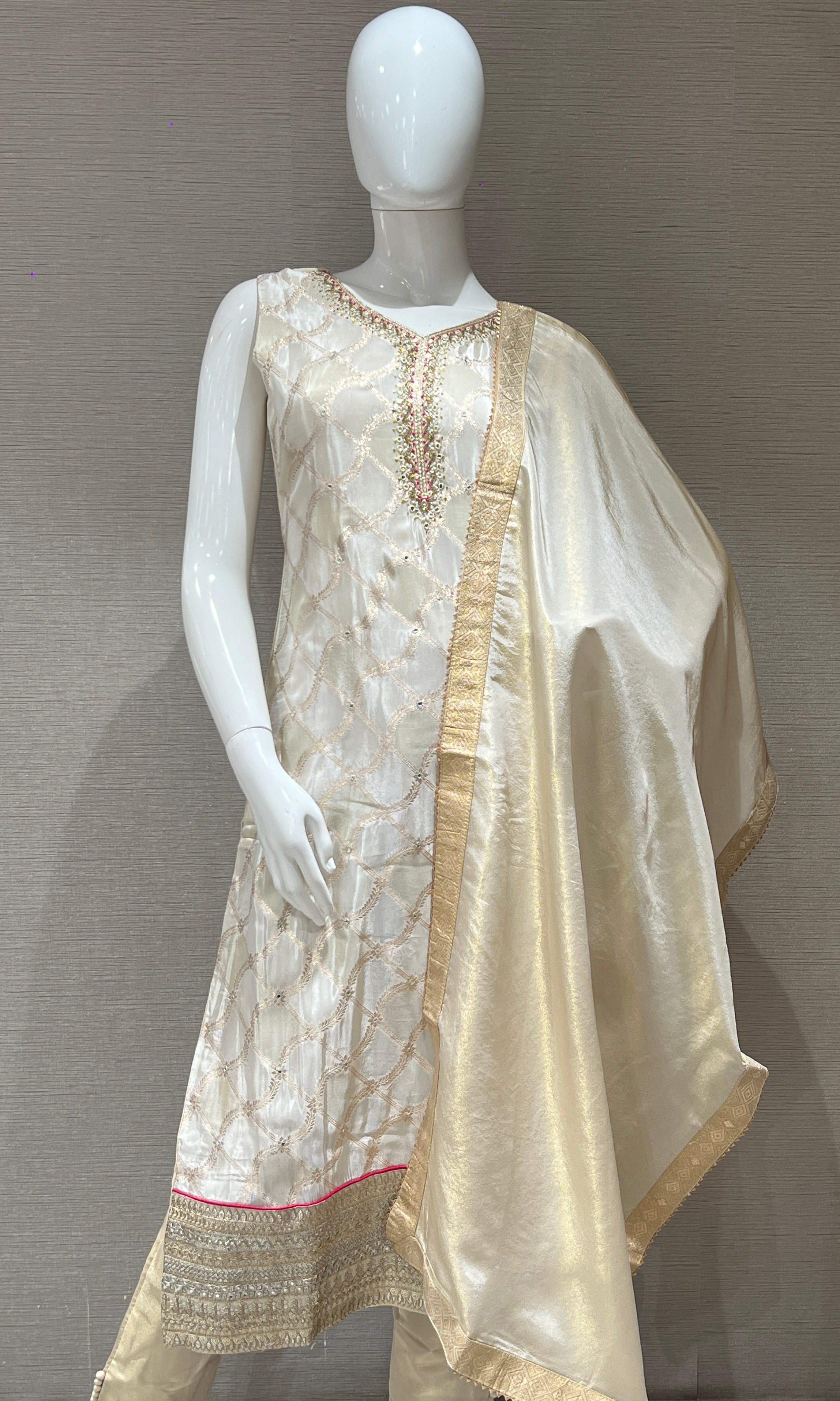 White shimmer kurta set