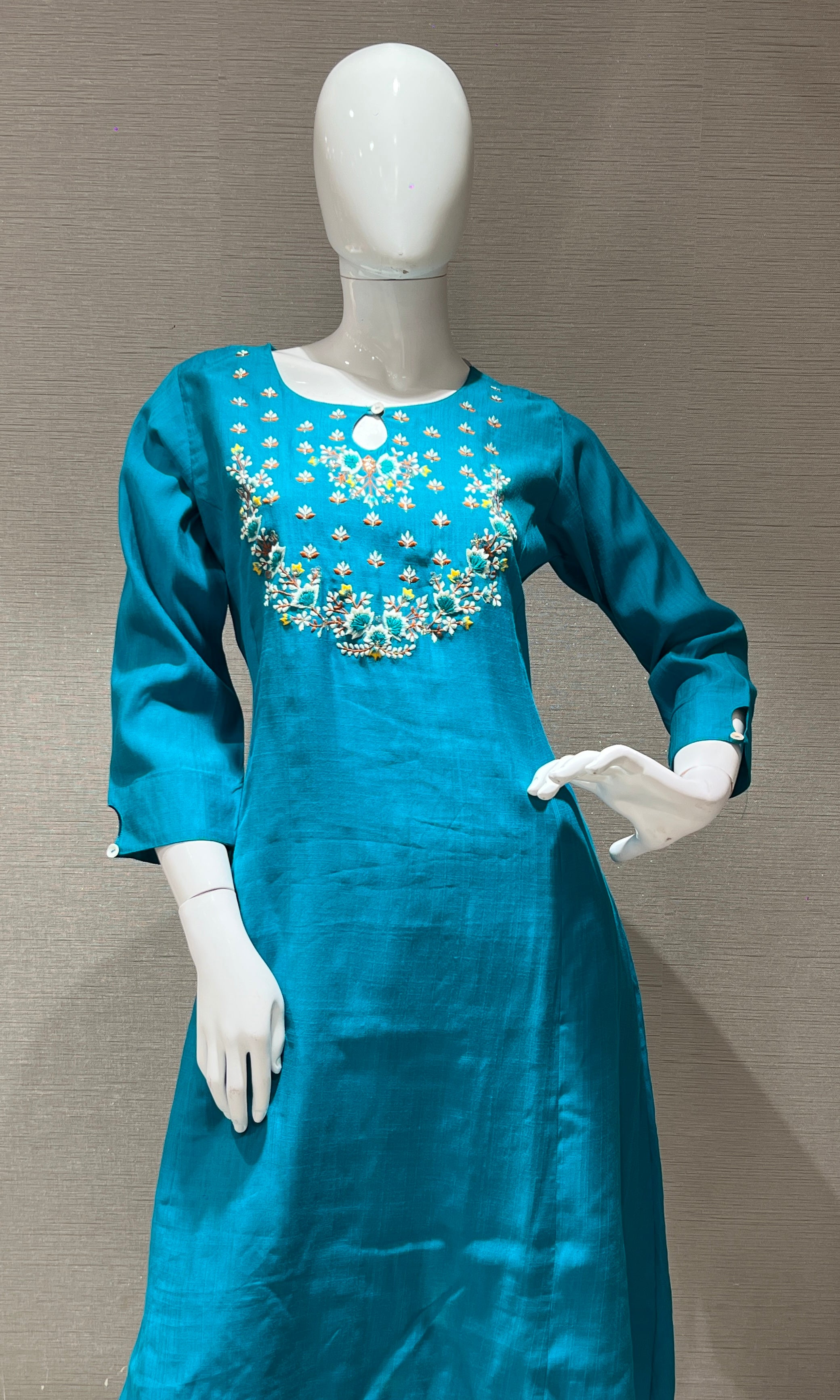Rama green embroidered kurta set