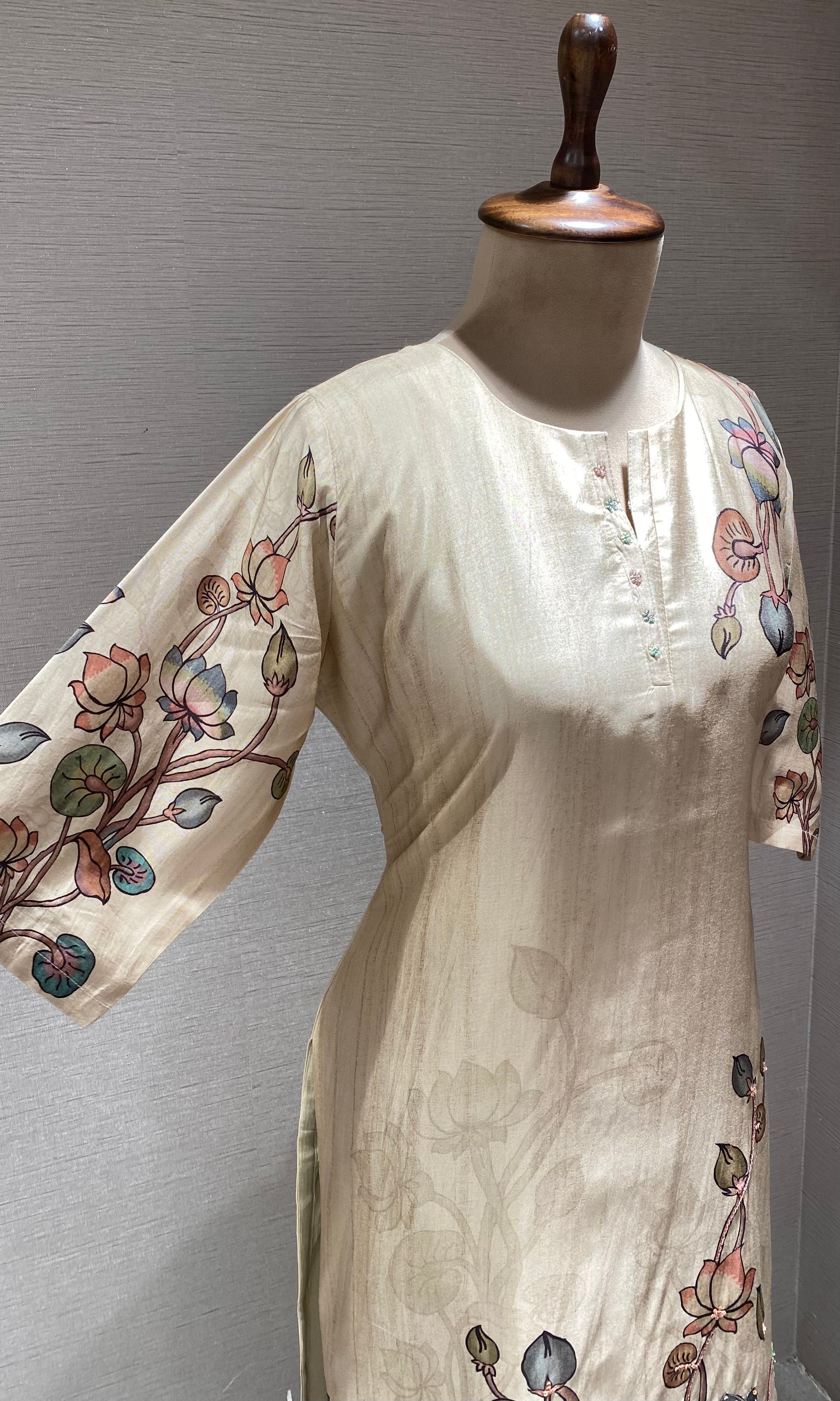 Ivory Floral Kurti top