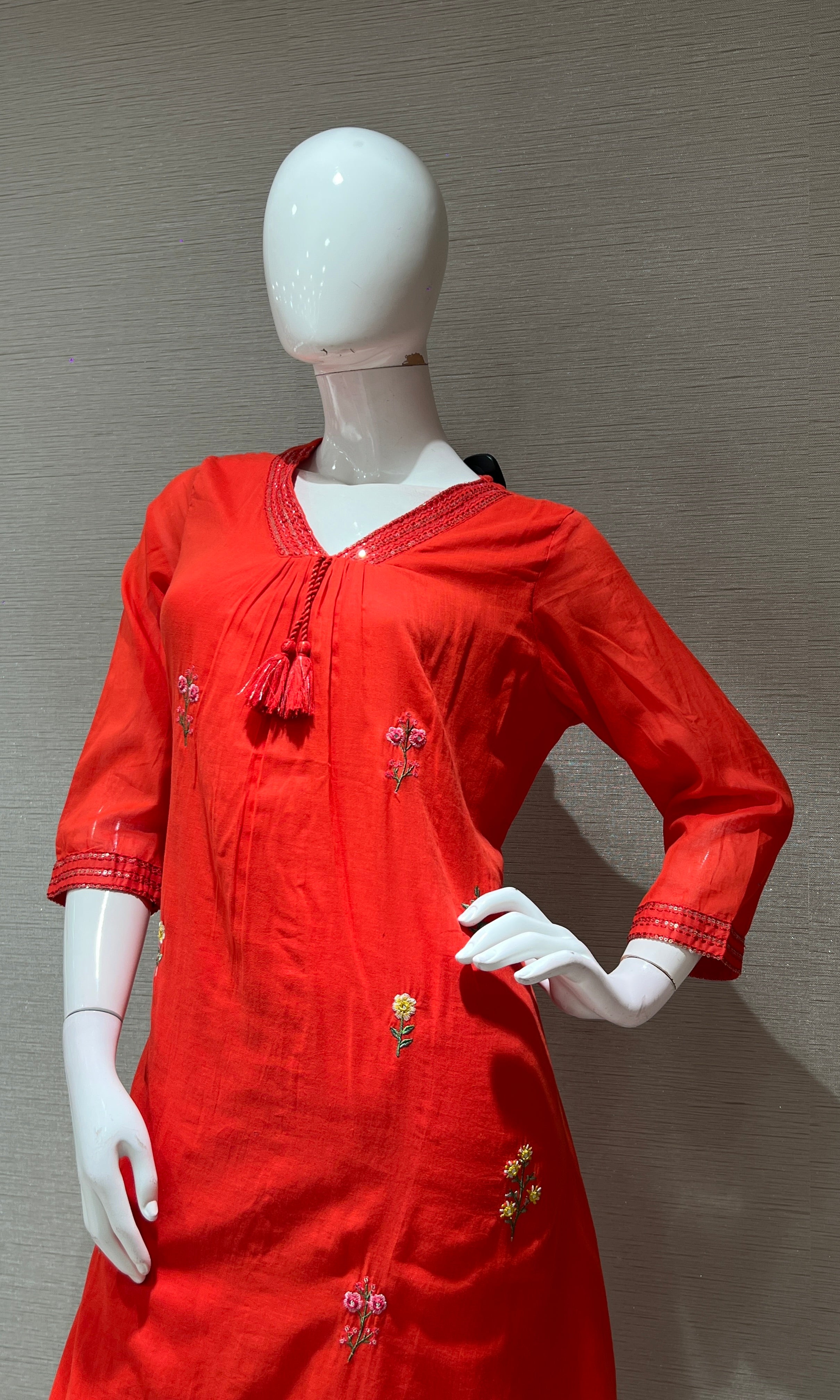 Red kurta set WITH DUPATTA